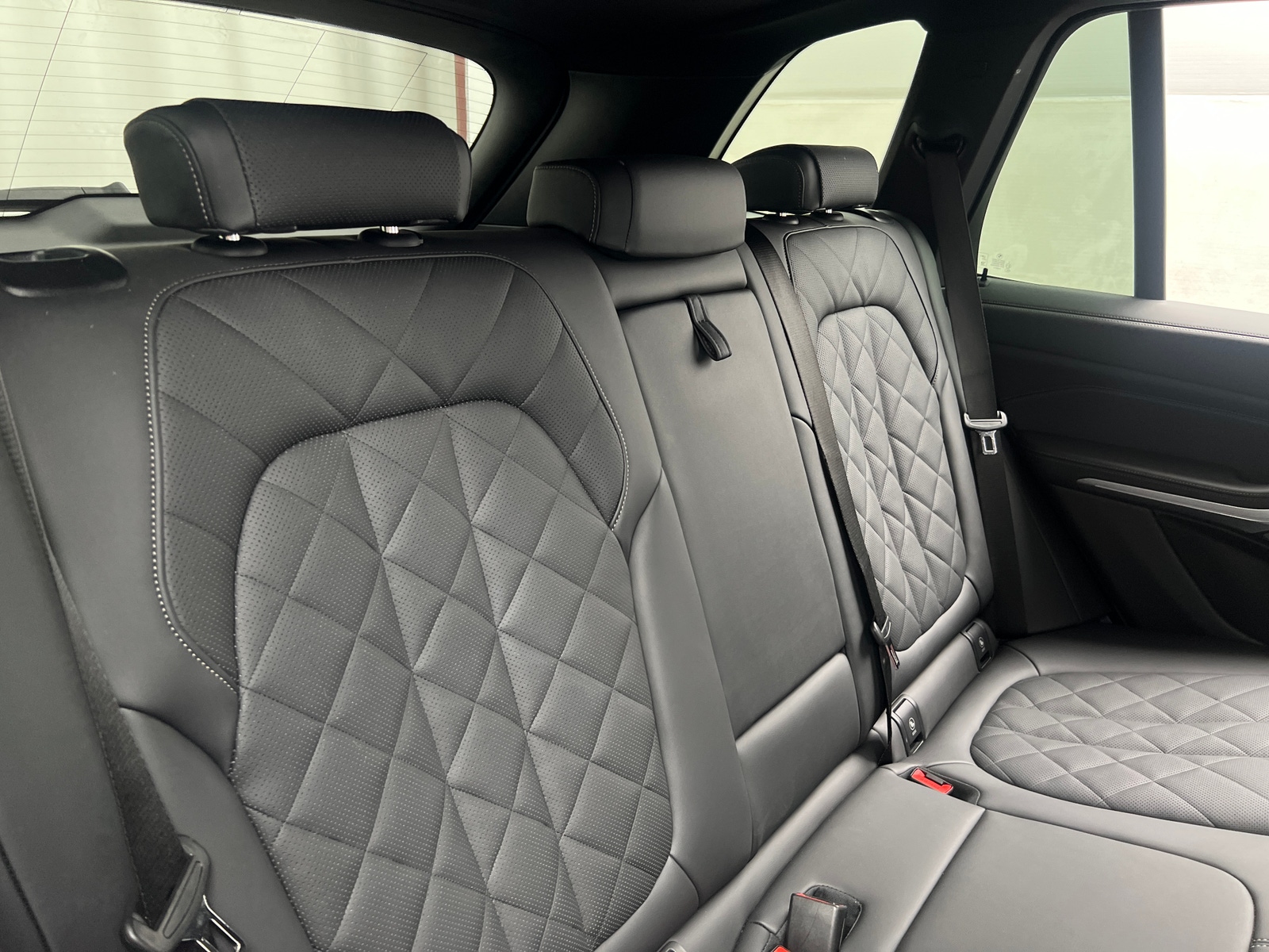 Thumbnail: 2026 BMW X5 - 5