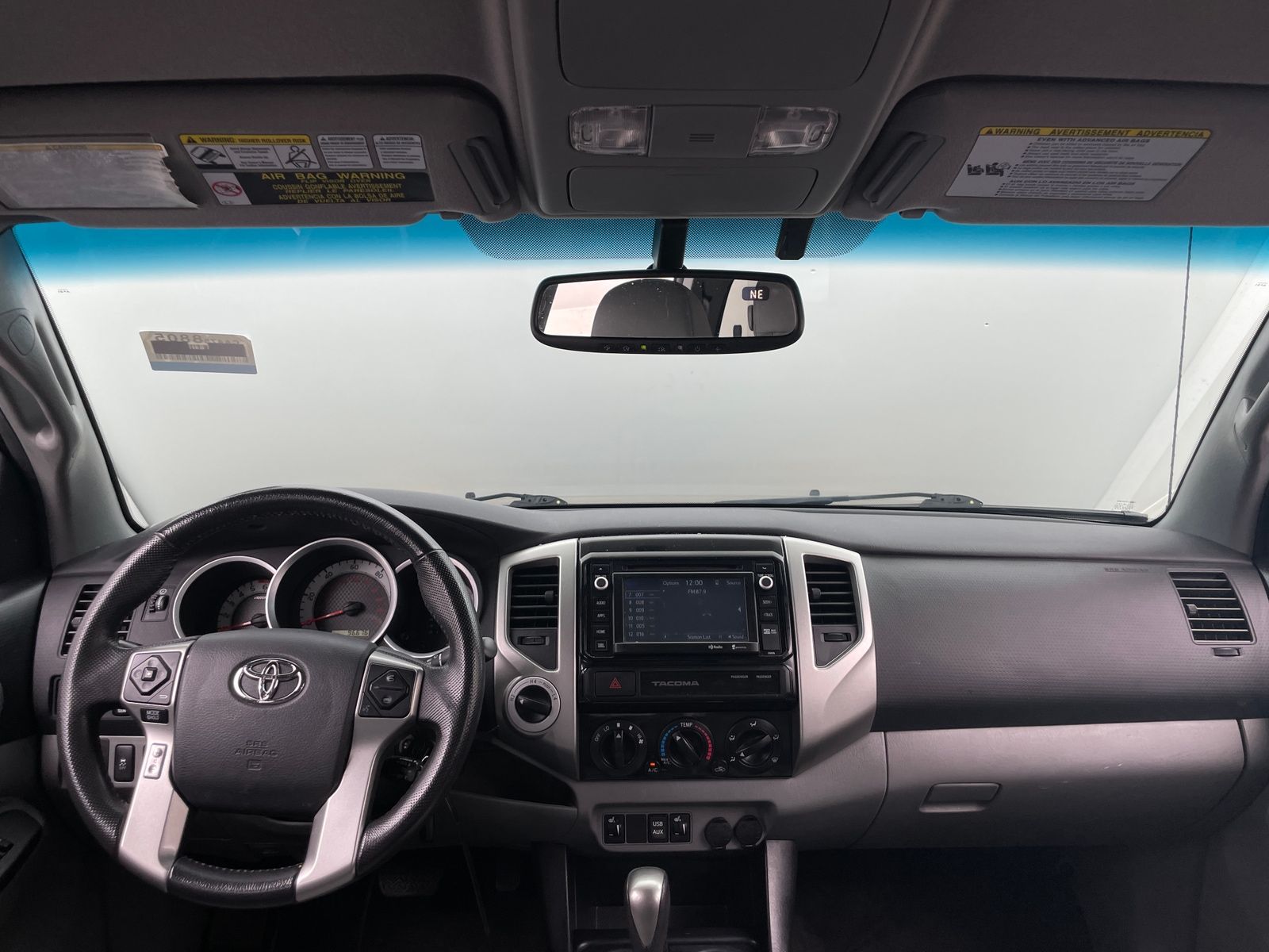Thumbnail: 2015 Toyota Tacoma - 3
