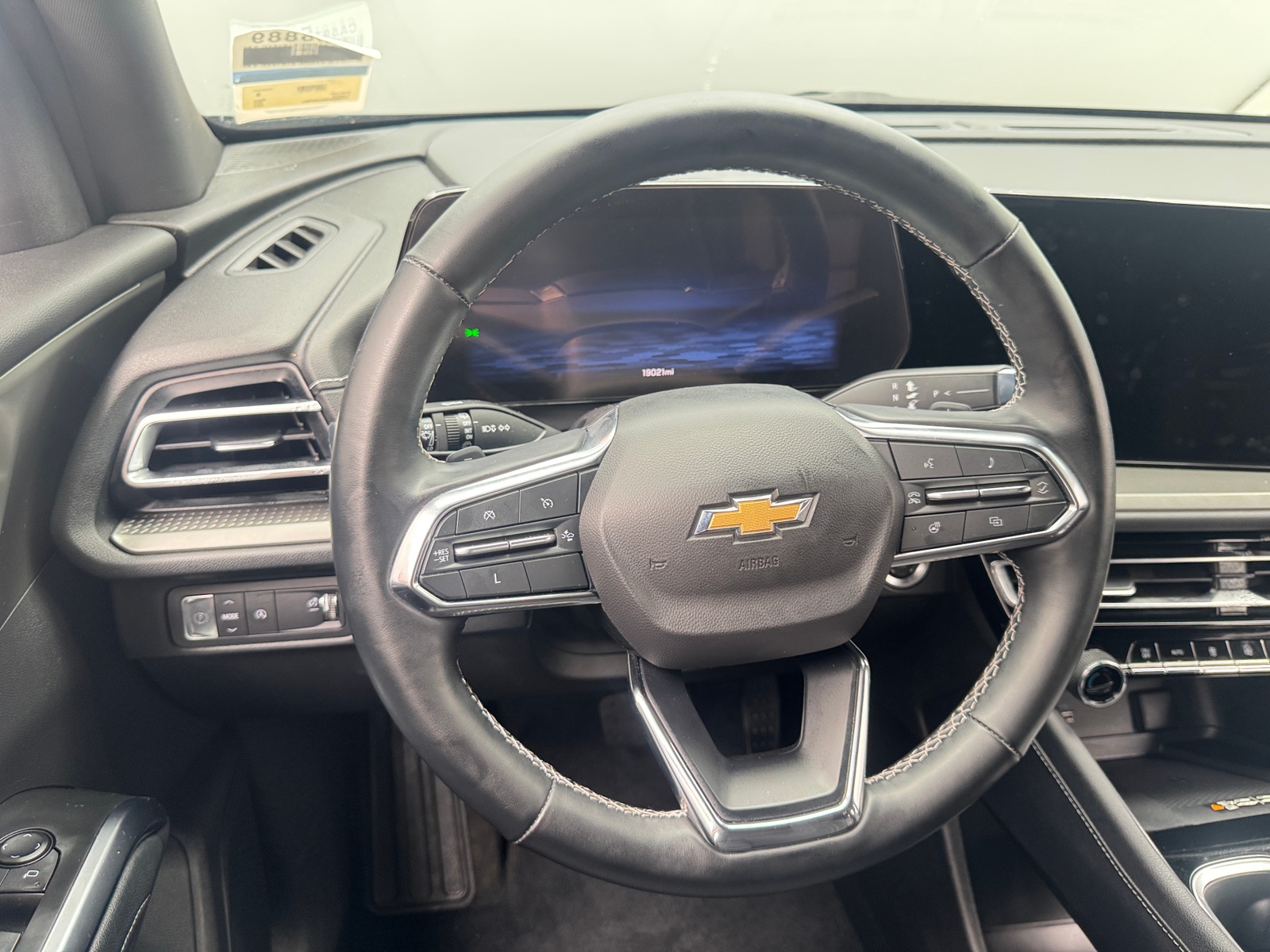 Thumbnail: 2024 Chevrolet Traverse - 4