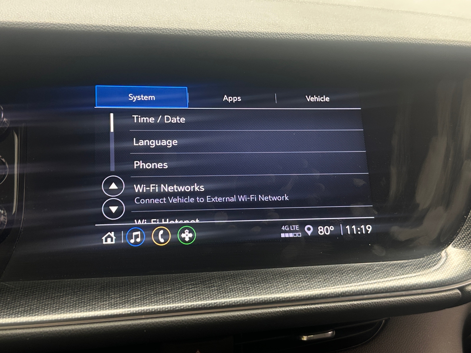 Thumbnail: 2023 Buick Envision - 3
