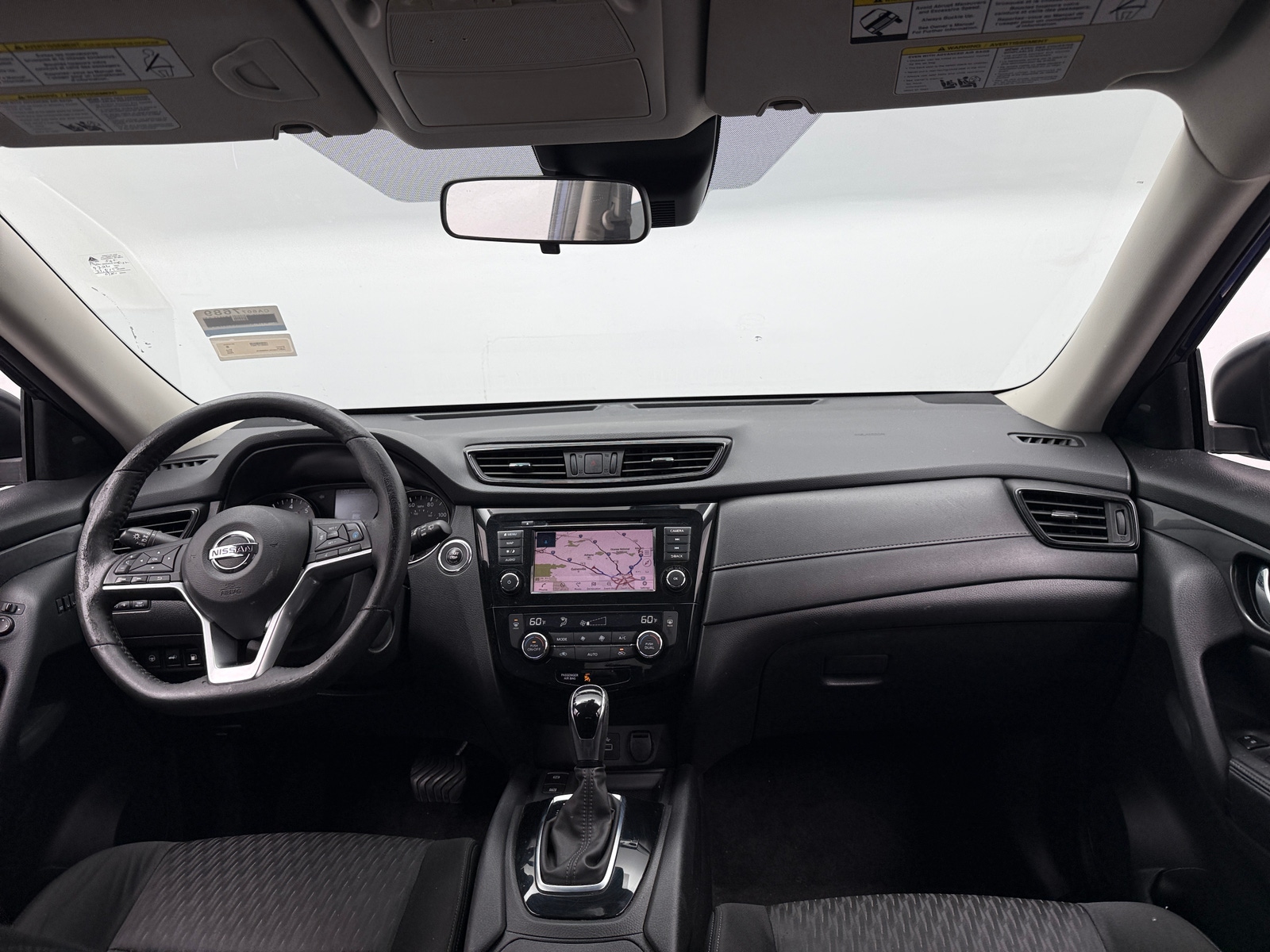 Thumbnail: 2020 Nissan Rogue - 3