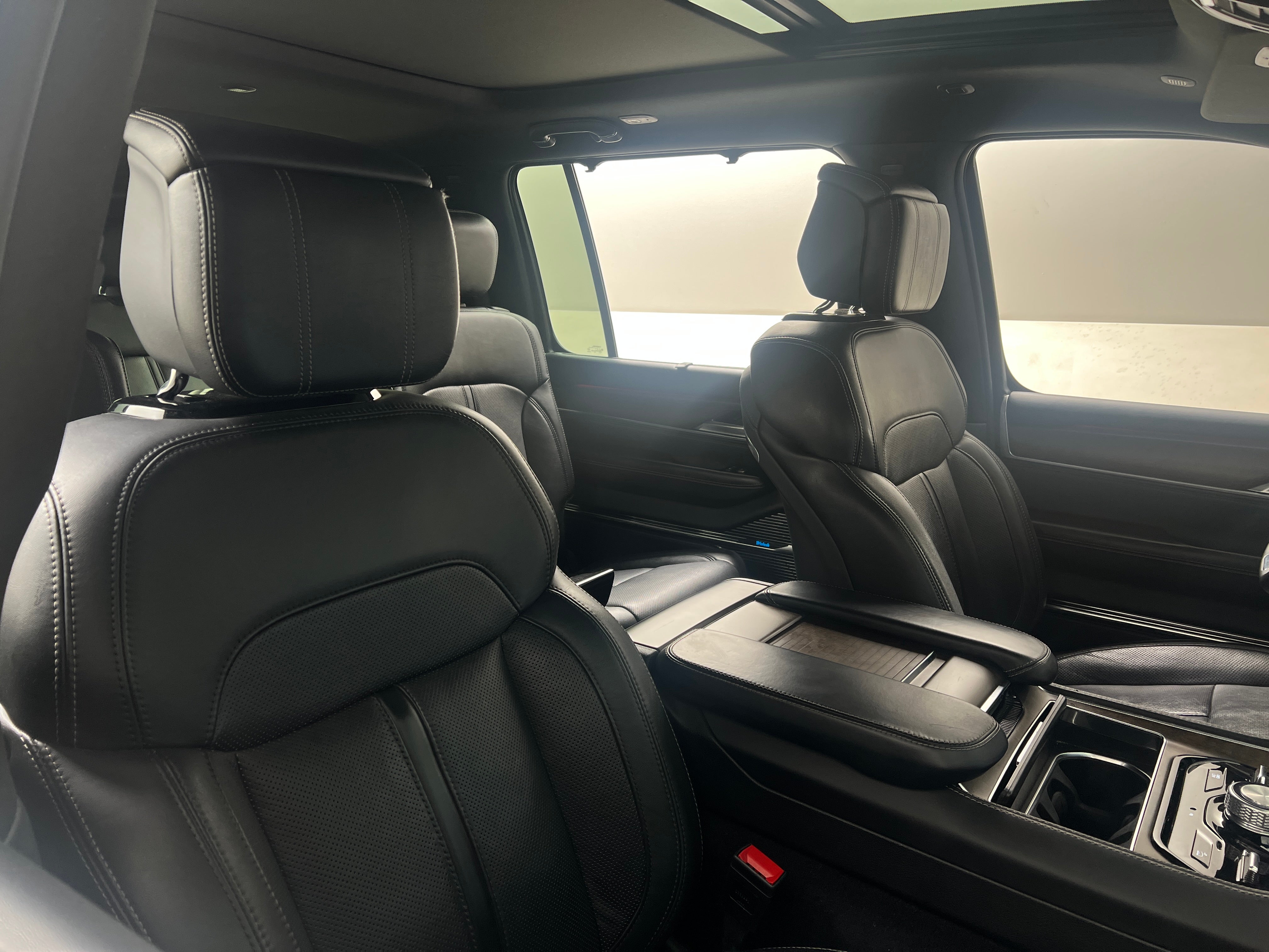 2024 Jeep Grand Wagoneer L