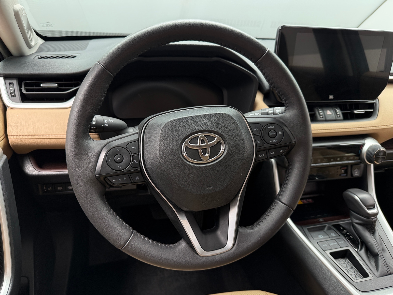Thumbnail: 2024 Toyota RAV4 - 4