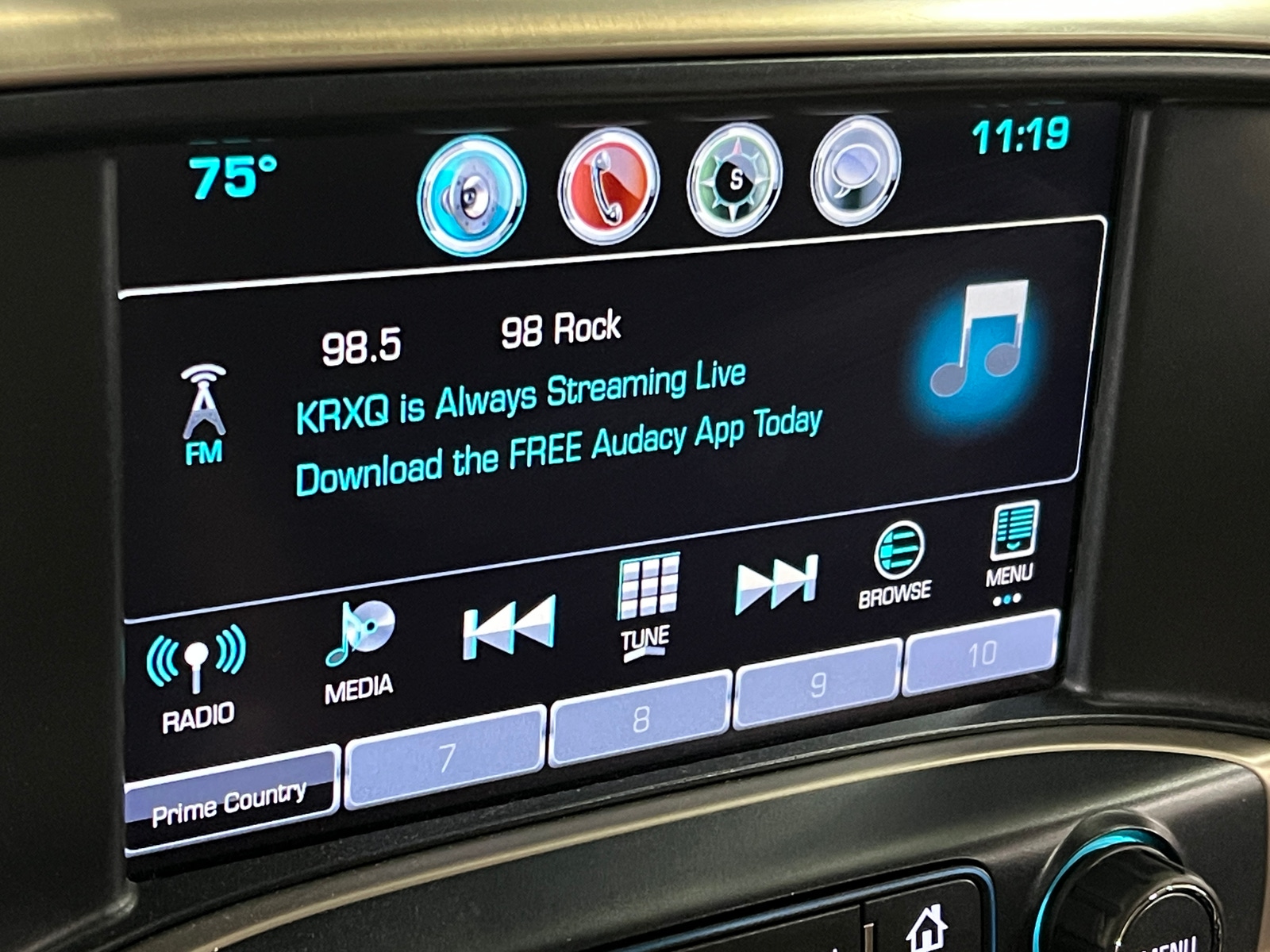 Thumbnail: 2018 GMC Sierra 2500 - 3