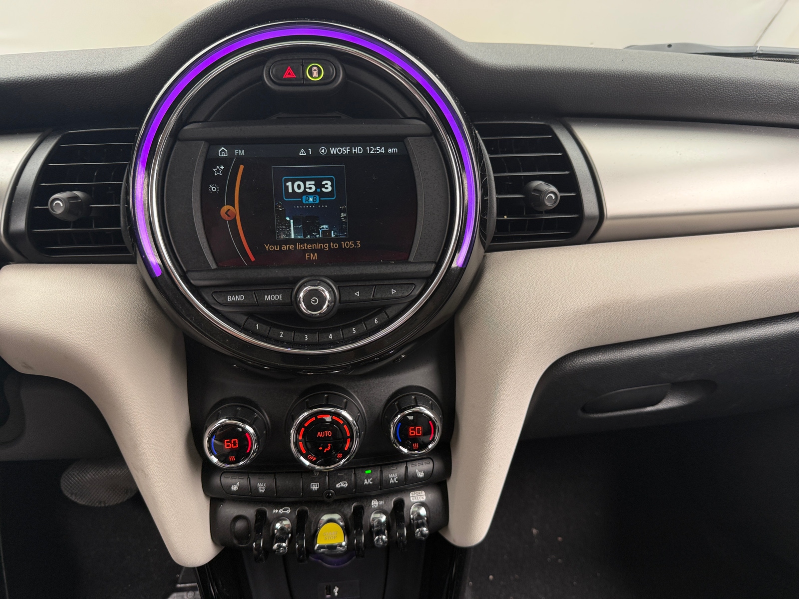 Thumbnail: 2021 MINI Cooper Hardtop - 3