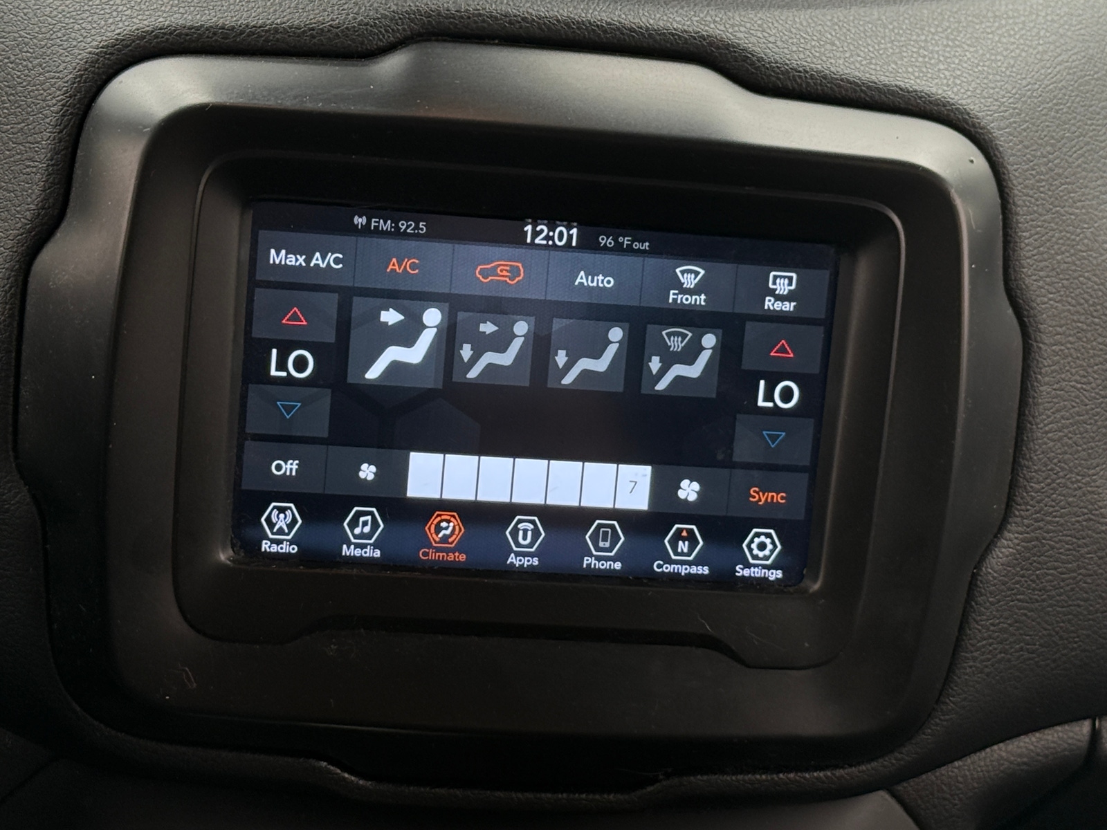 Thumbnail: 2021 Jeep Renegade - 4