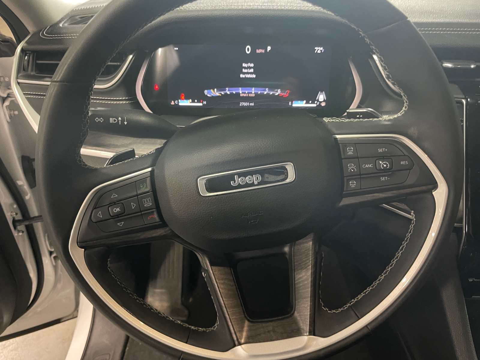 Thumbnail: 2023 Jeep Grand Cherokee - 4