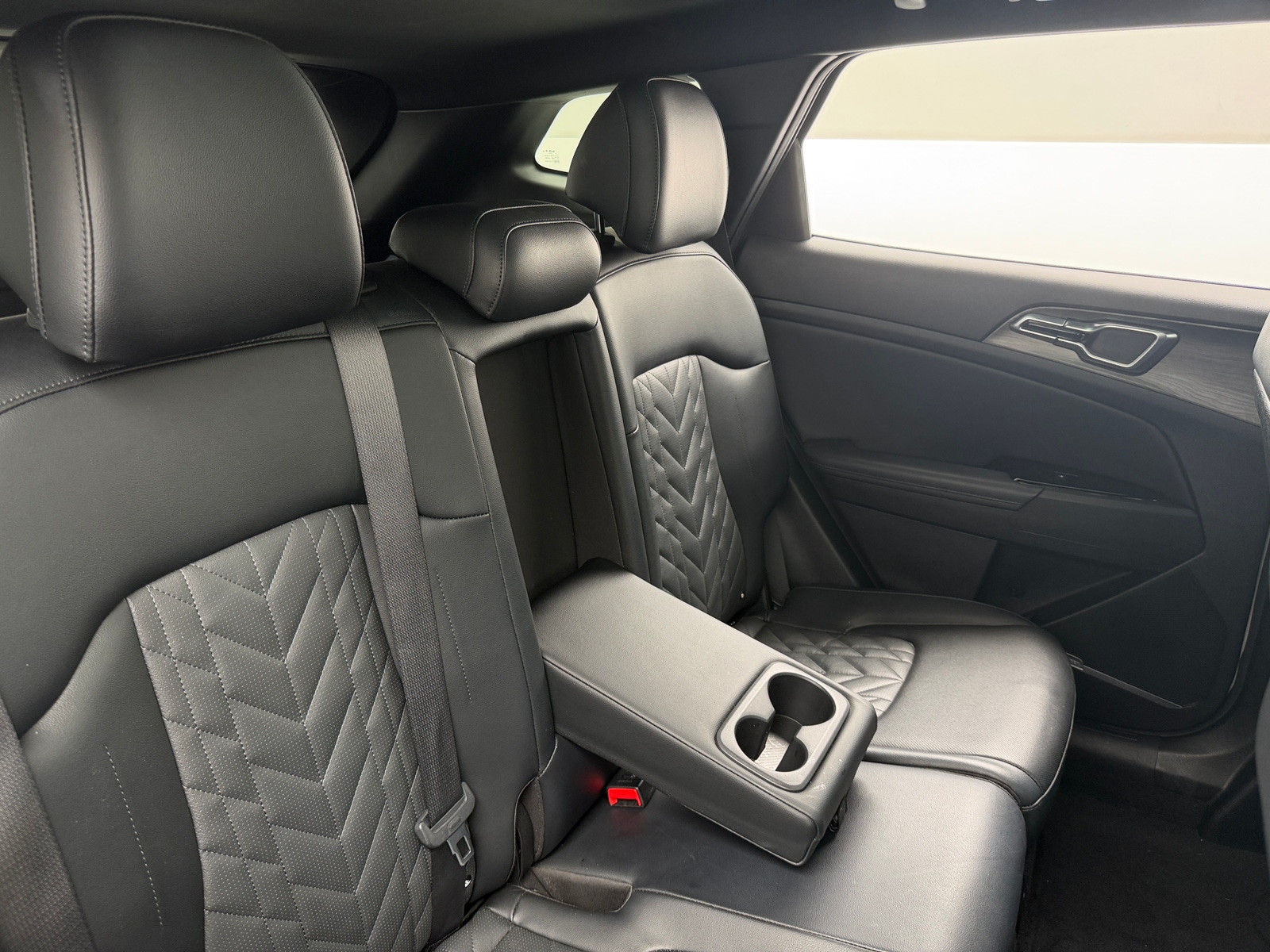 Thumbnail: 2023 Kia Sportage - 5