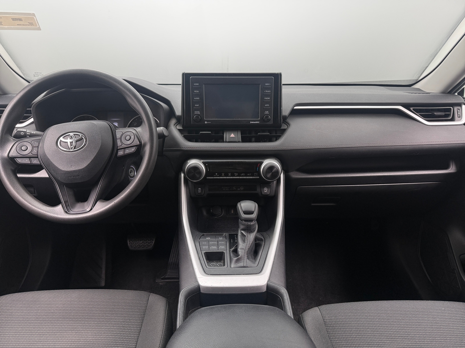 Thumbnail: 2020 Toyota RAV4 - 3
