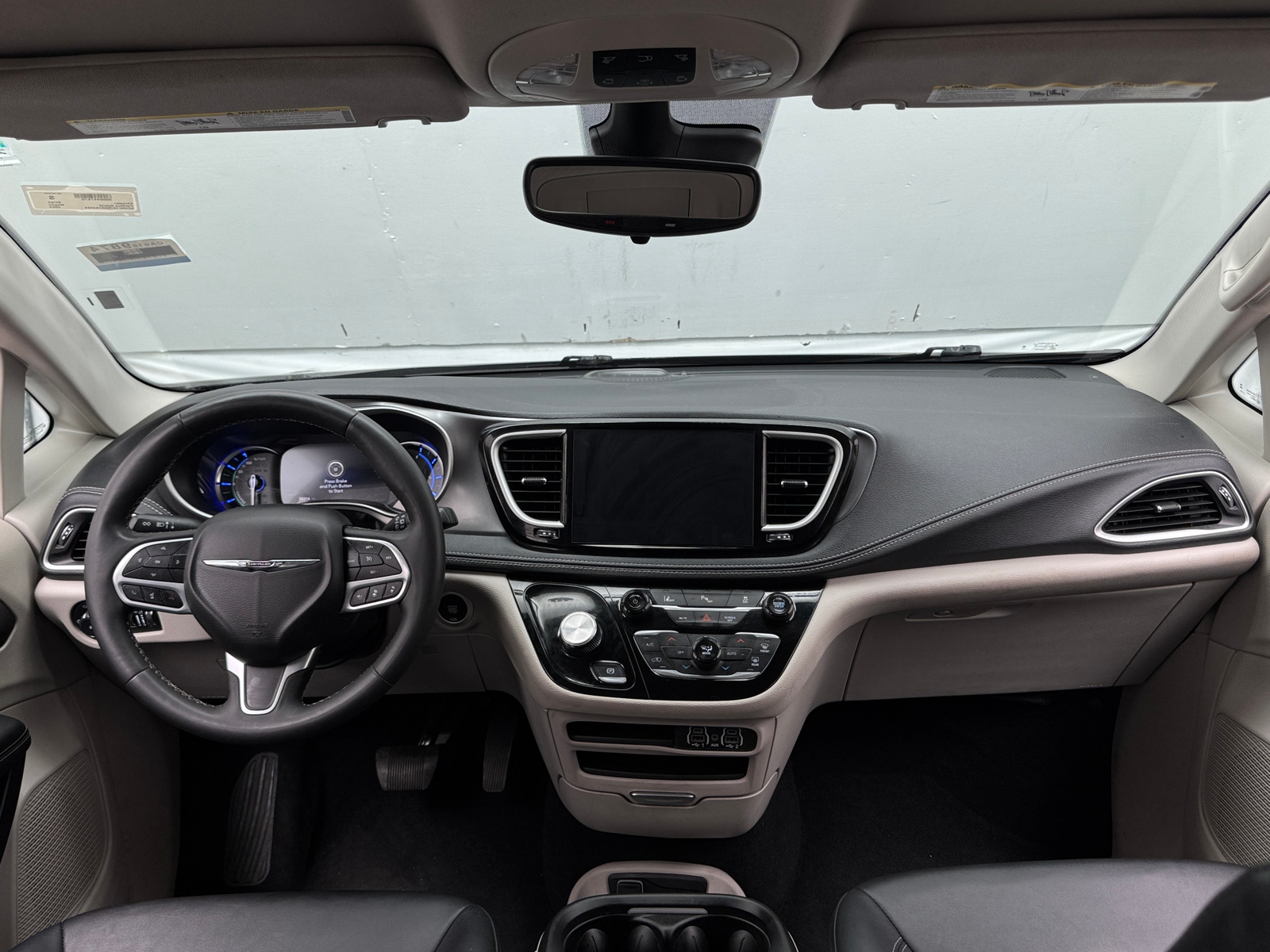 Thumbnail: 2024 Chrysler Pacifica - 2