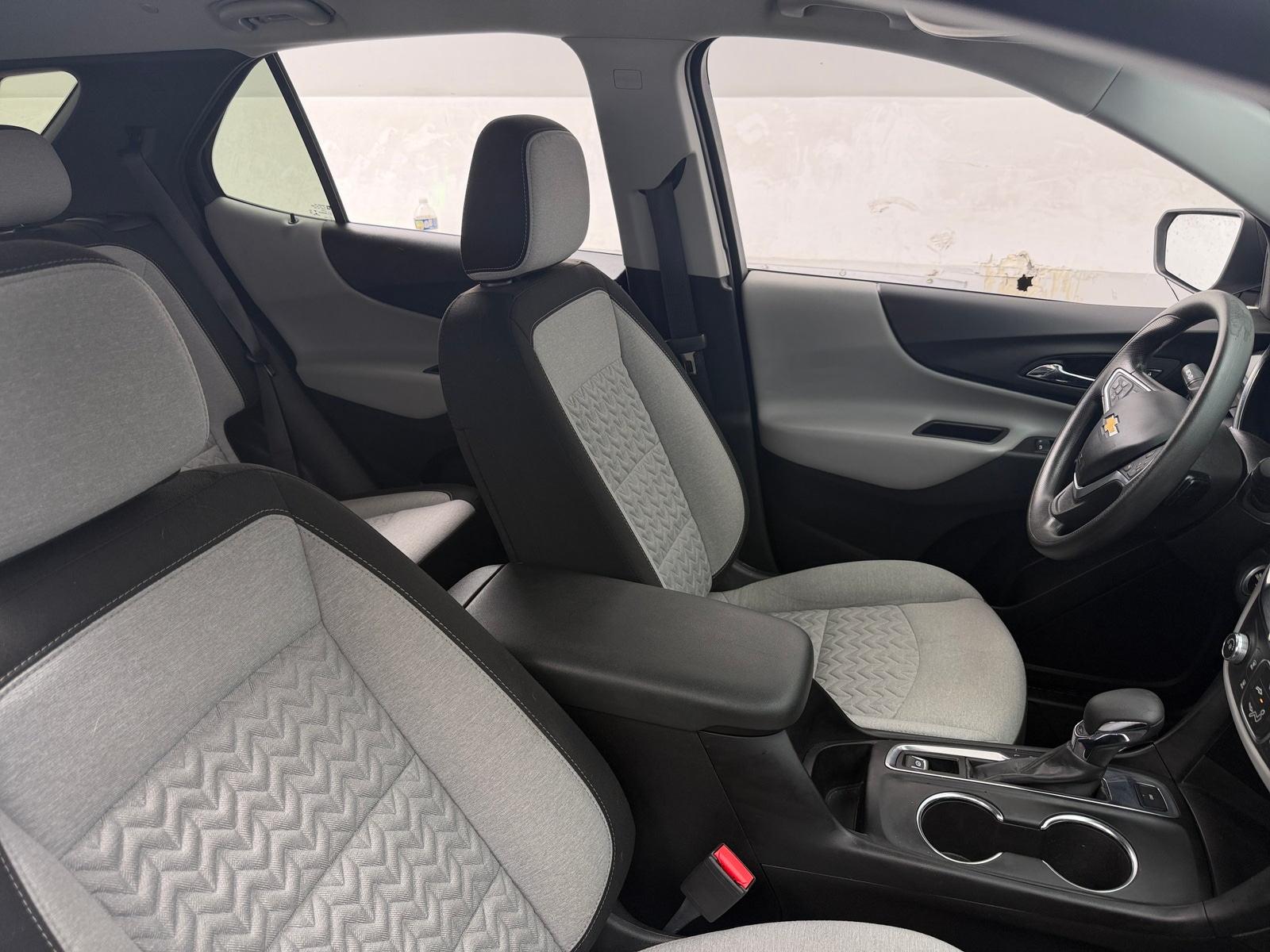 Thumbnail: 2022 Chevrolet Equinox - 2