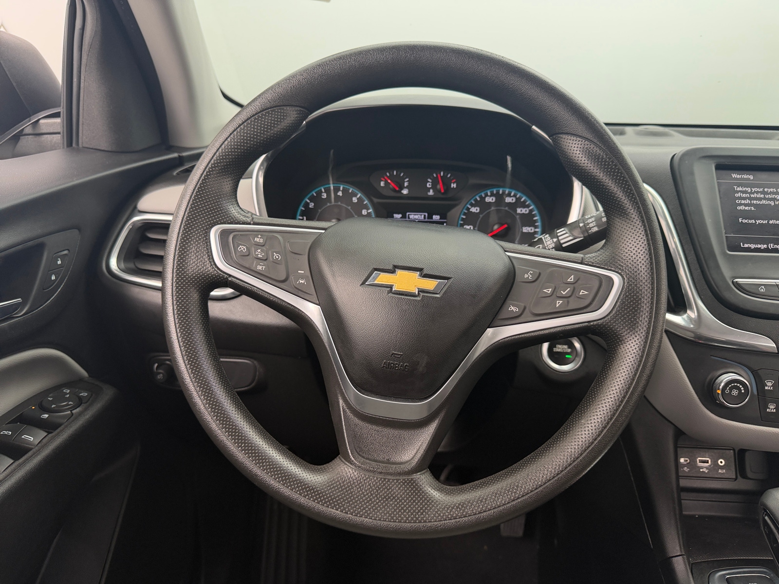 Thumbnail: 2022 Chevrolet Equinox - 5