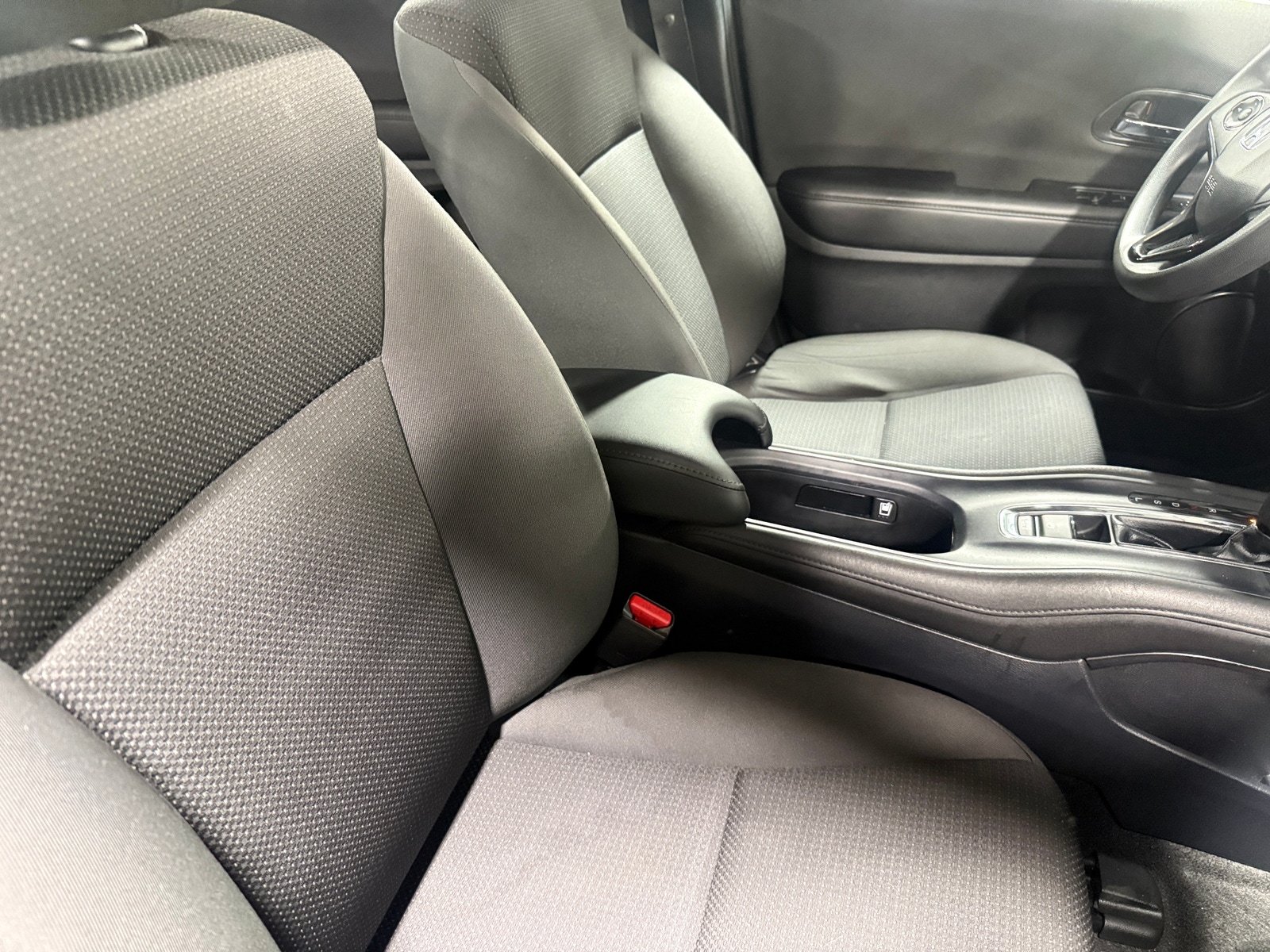 Thumbnail: 2021 Honda HR-V - 2