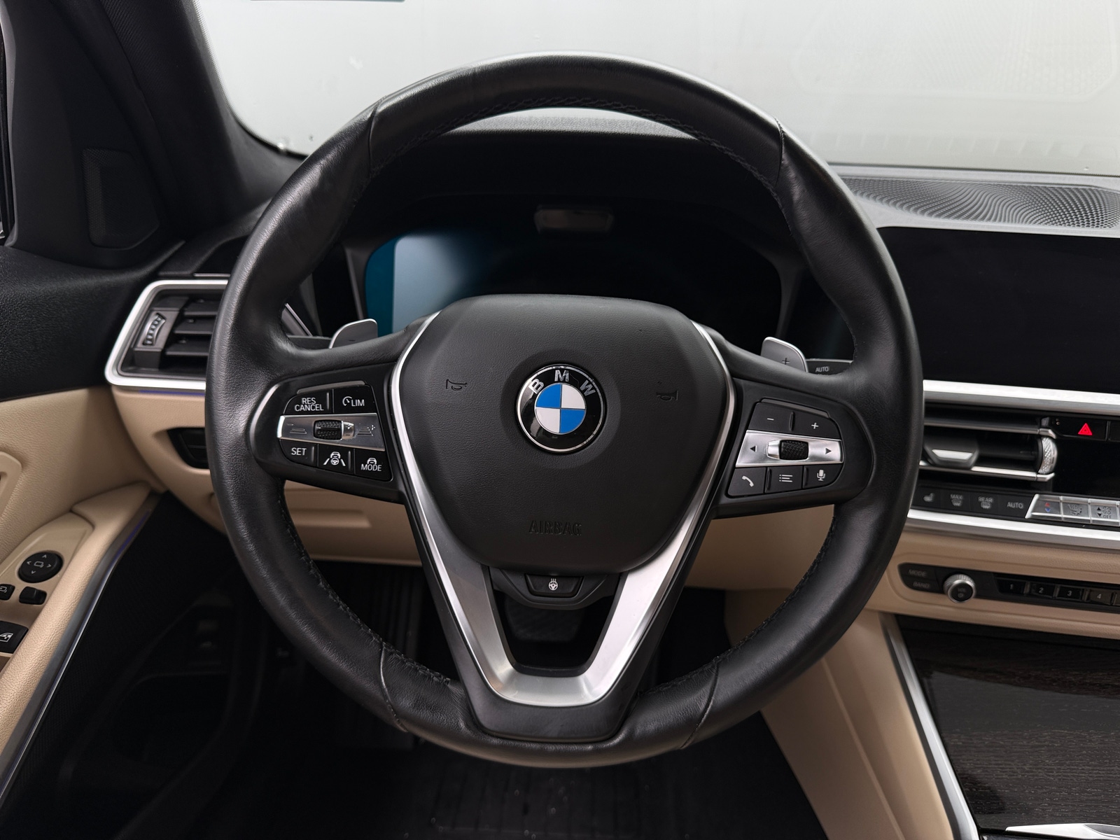 Thumbnail: 2020 BMW 3 Series - 4