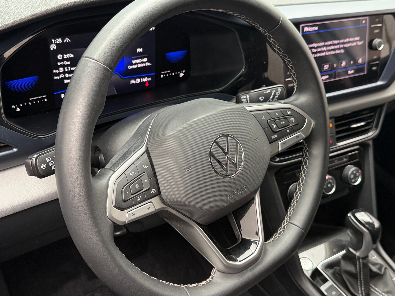 Thumbnail: 2023 Volkswagen Taos - 5