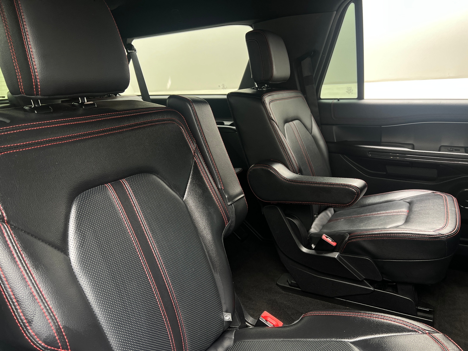 Thumbnail: 2021 Ford Expedition MAX - 5