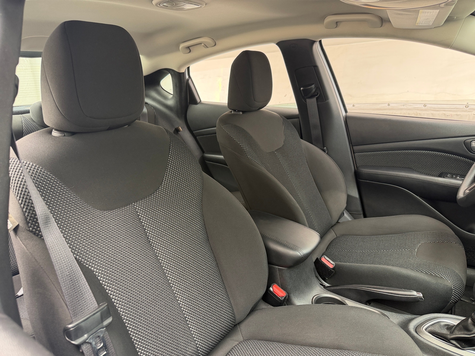 Thumbnail: 2015 Dodge Dart - 2