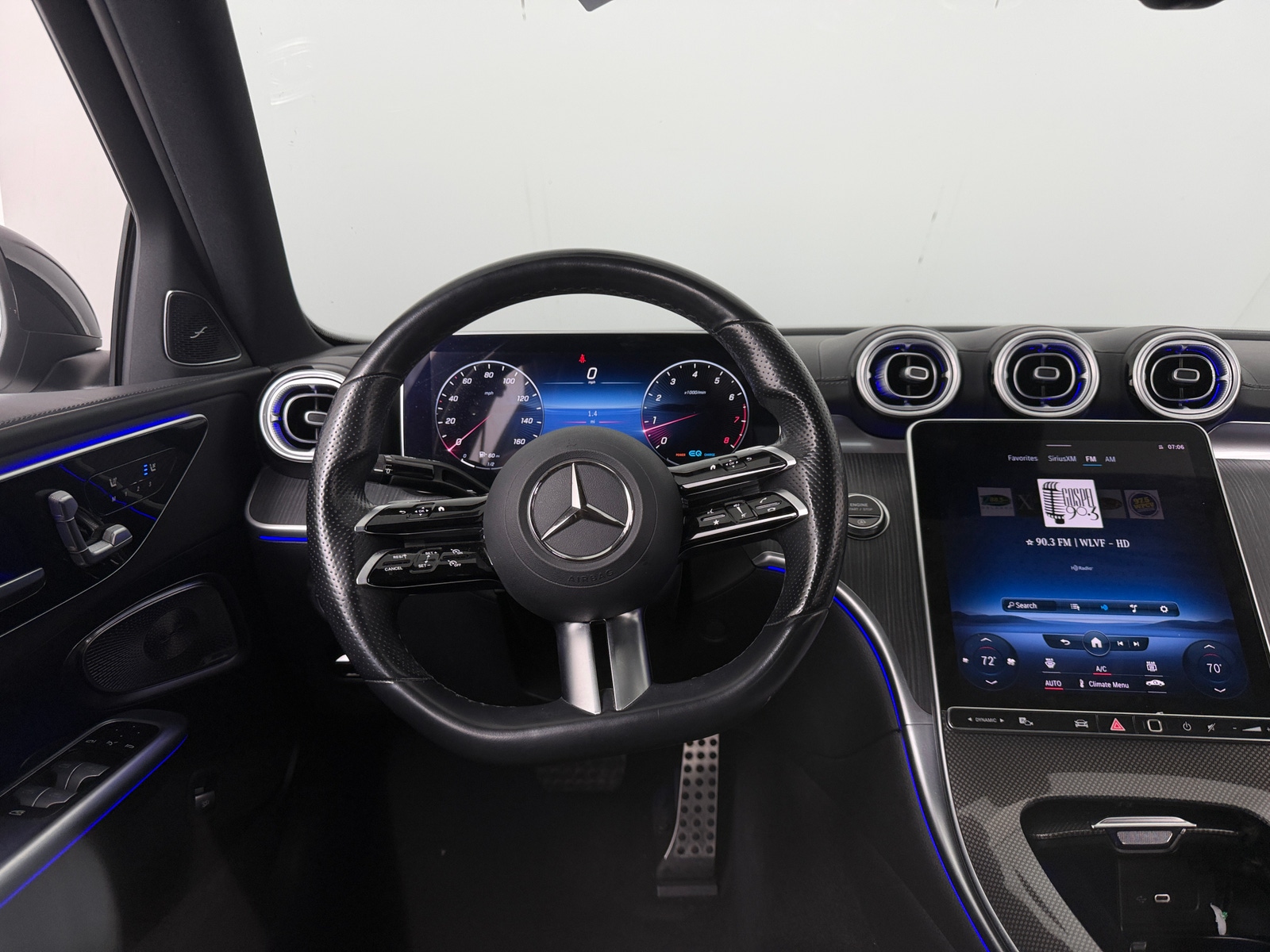Thumbnail: 2022 Mercedes-Benz C-Class - 4
