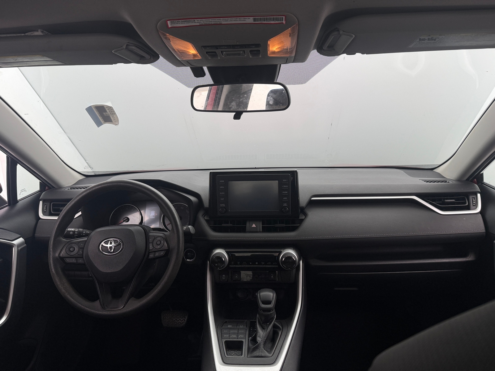 Thumbnail: 2019 Toyota RAV4 - 3