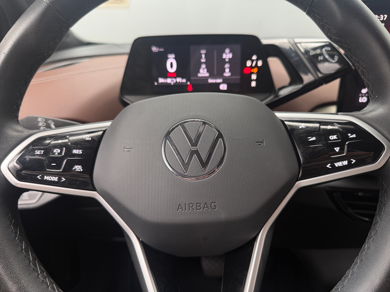 Thumbnail: 2023 Volkswagen ID.4 - 5