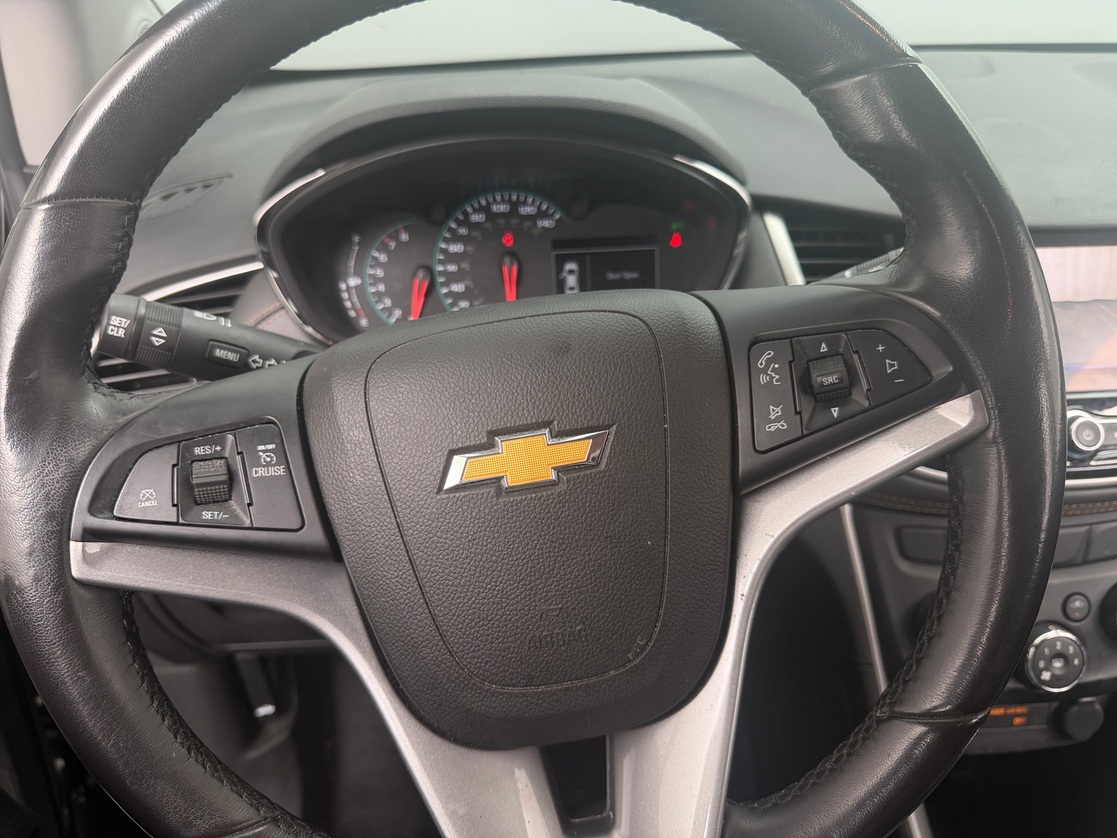 Thumbnail: 2022 Chevrolet Trax - 4