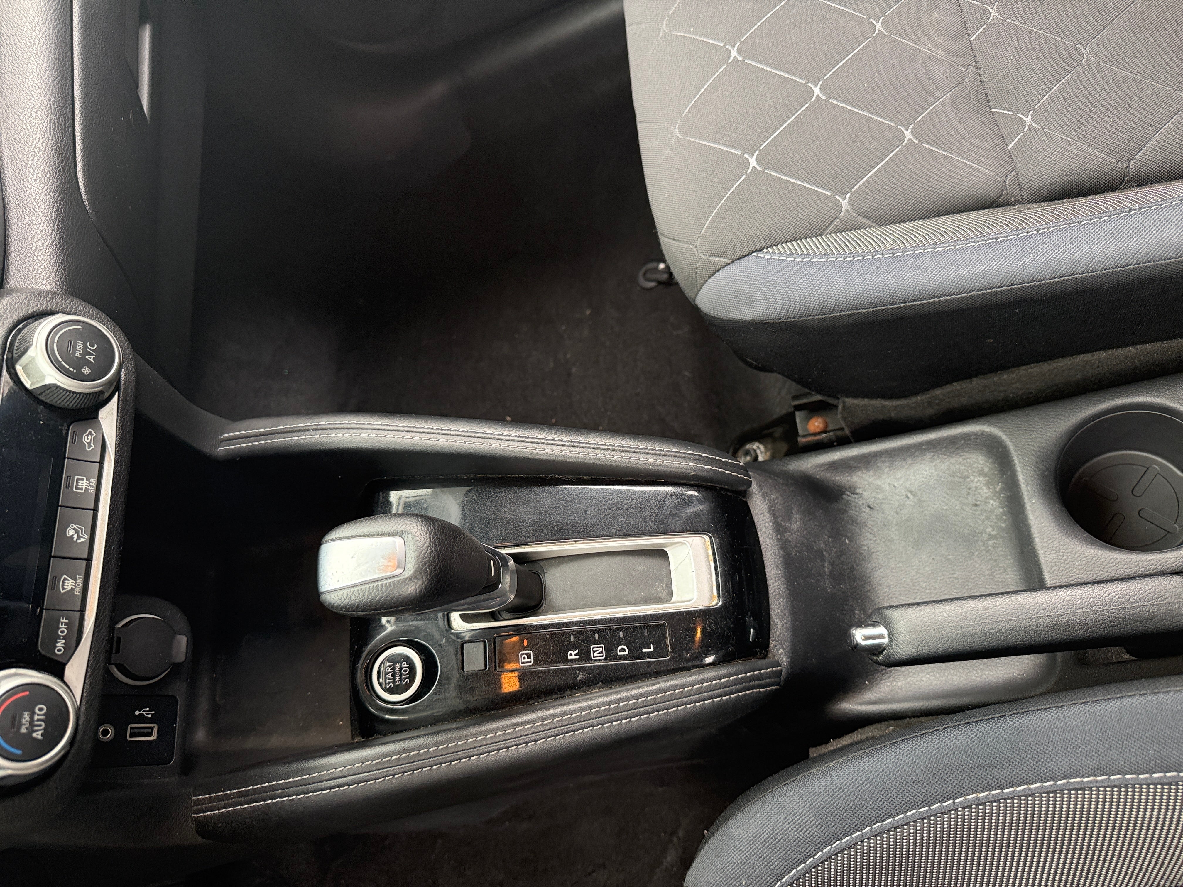 Used 2018 Nissan Kicks SV with VIN 3N1CP5CUXJL534800 for sale in Pewaukee, WI