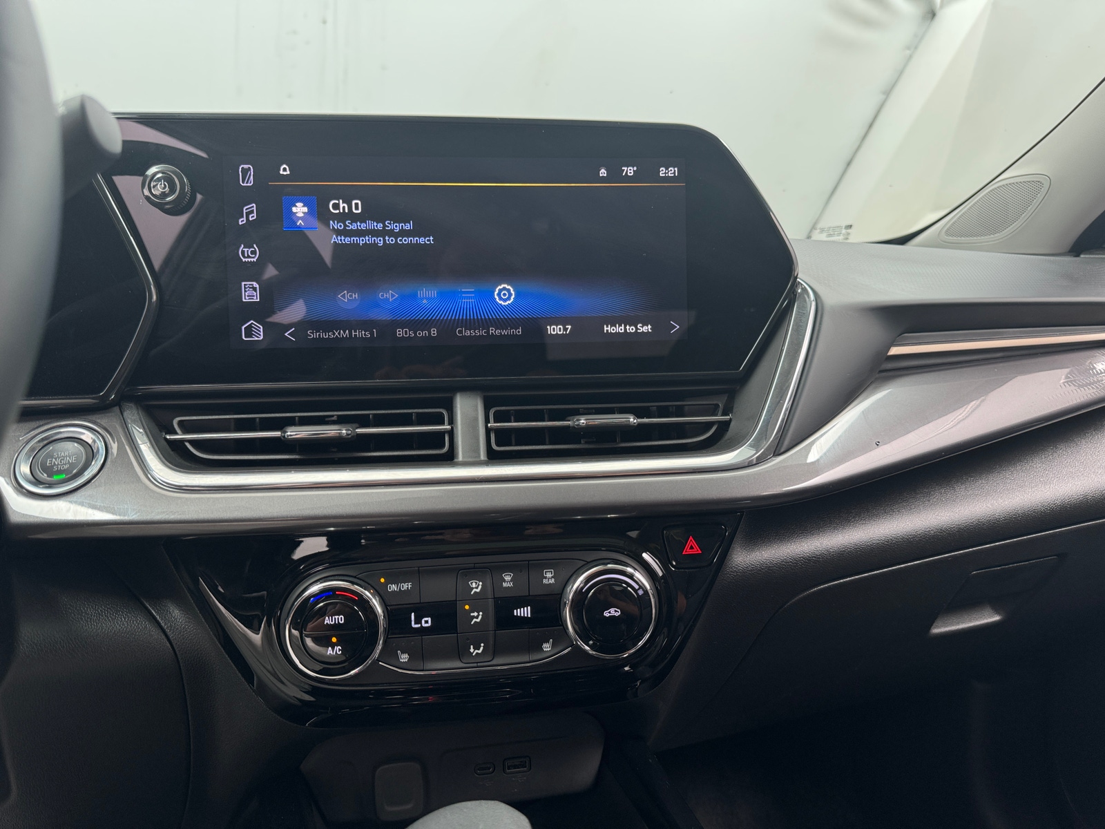 Thumbnail: 2025 Chevrolet Trax - 3