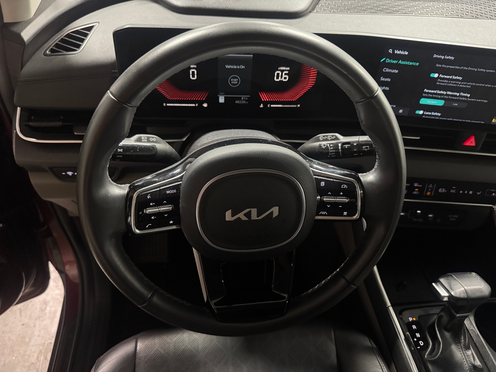 Thumbnail: 2025 Kia Carnival - 4