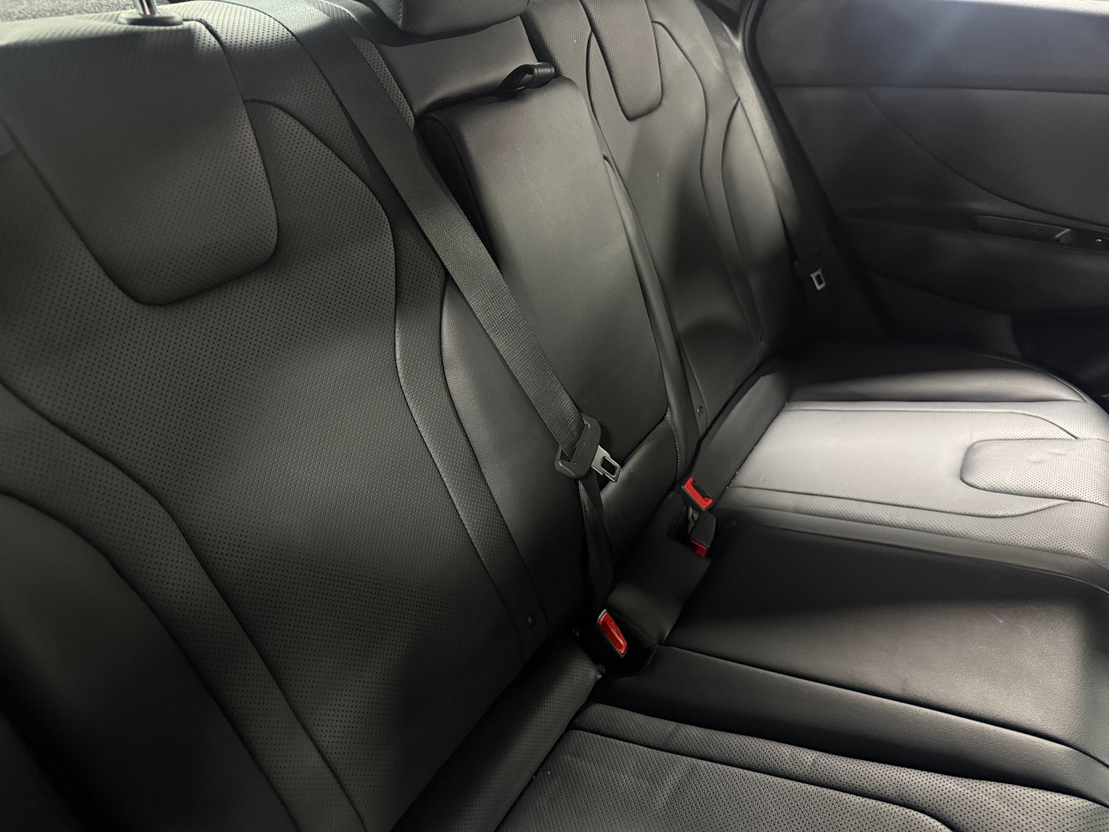 Thumbnail: 2023 Hyundai Elantra - 5