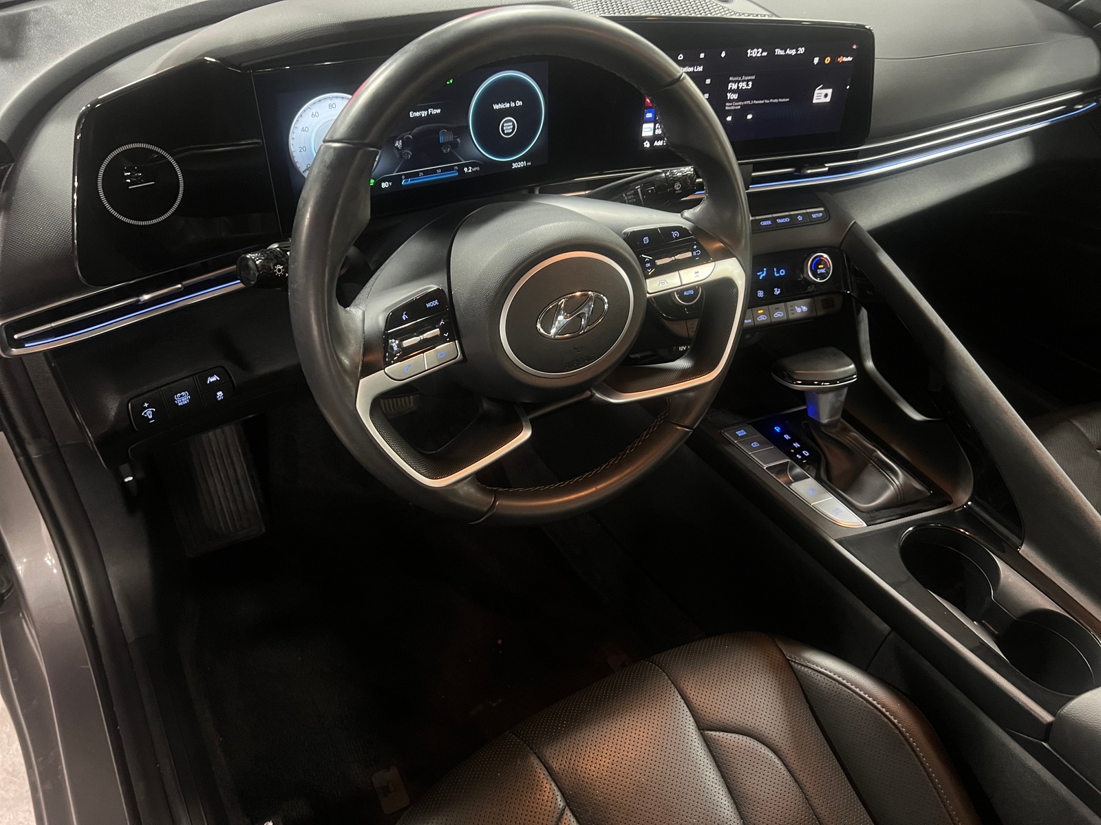 Thumbnail: 2023 Hyundai Elantra - 4