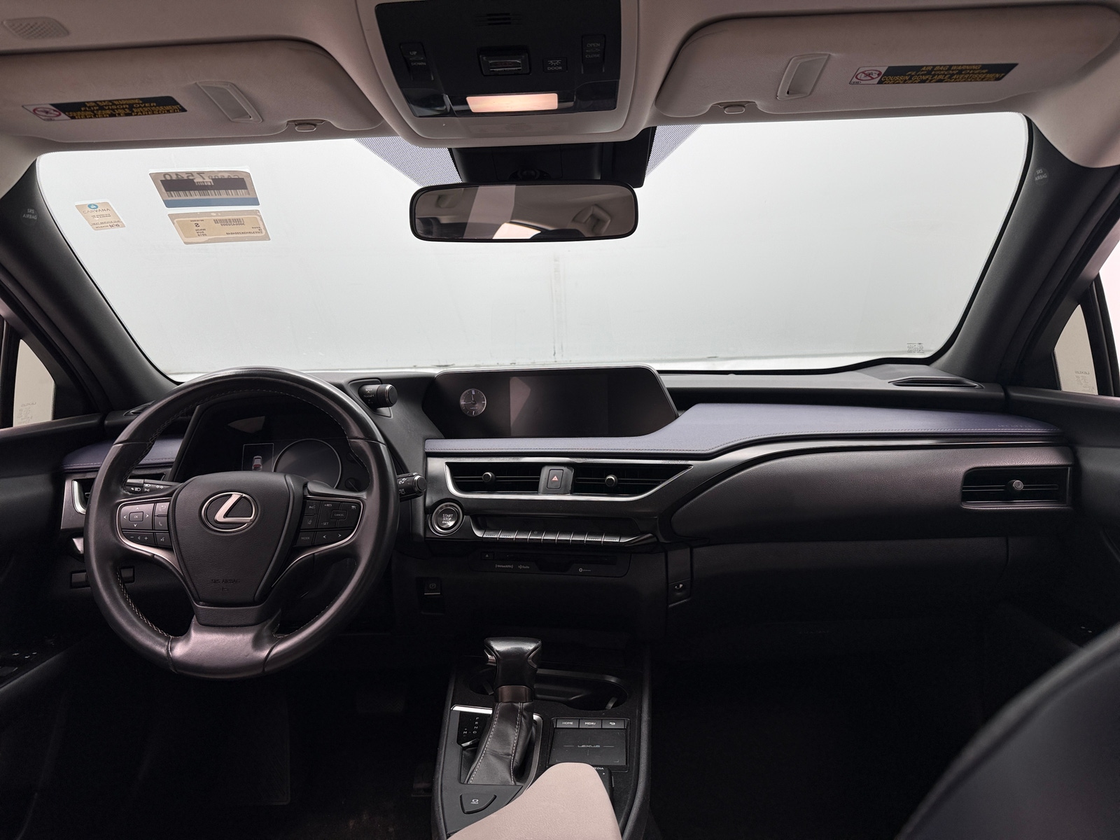 Thumbnail: 2019 Lexus UX - 3
