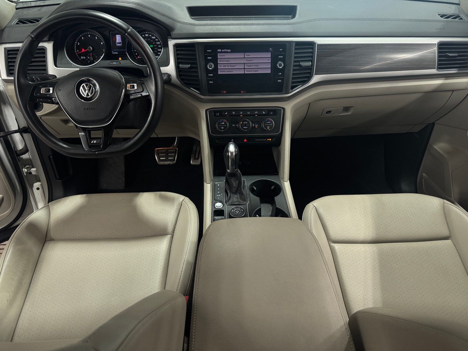 Thumbnail: 2019 Volkswagen Atlas - 2