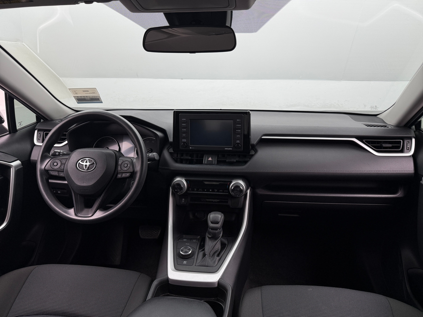 Thumbnail: 2021 Toyota RAV4 - 3