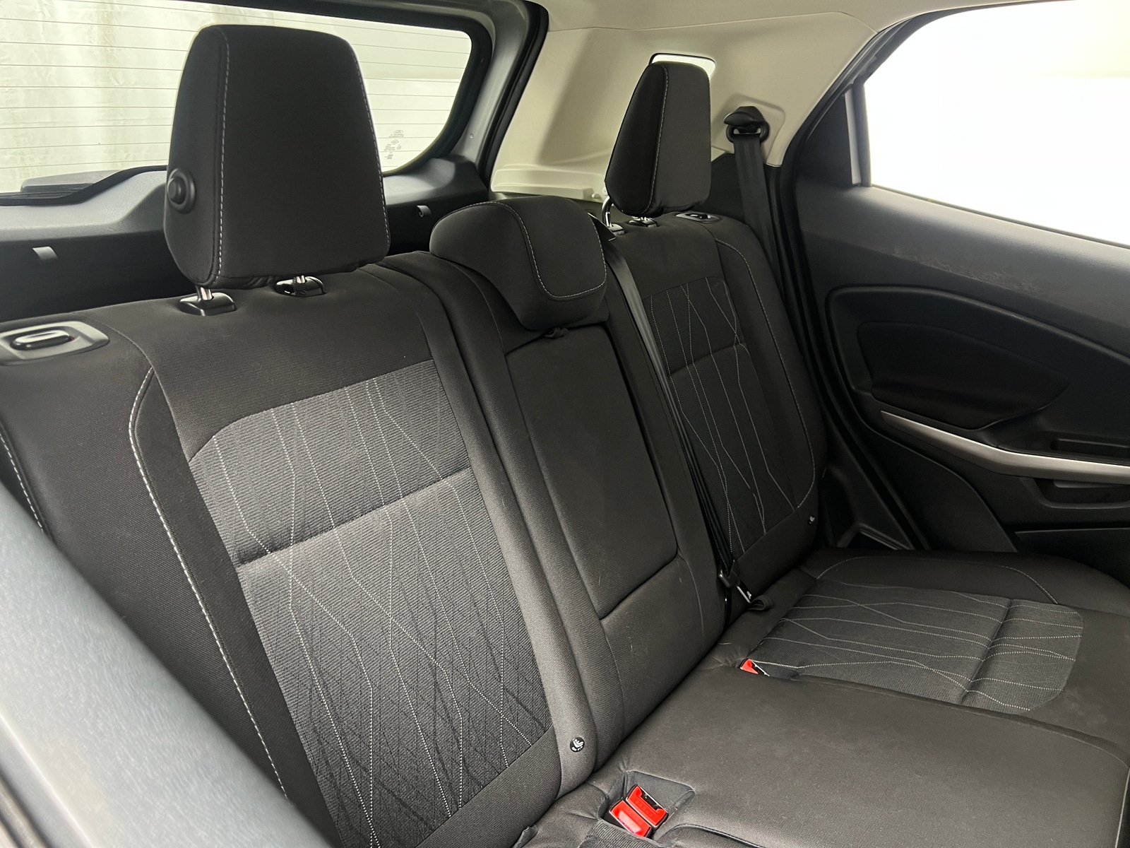 Thumbnail: 2019 Ford EcoSport - 6