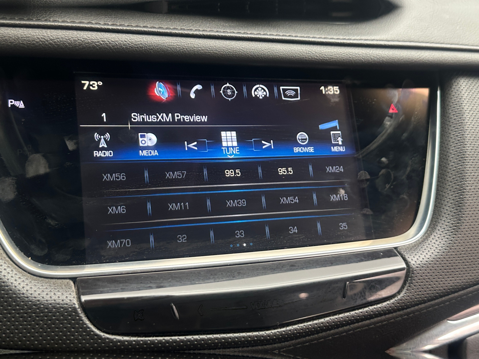 Thumbnail: 2017 Cadillac XT5 - 3