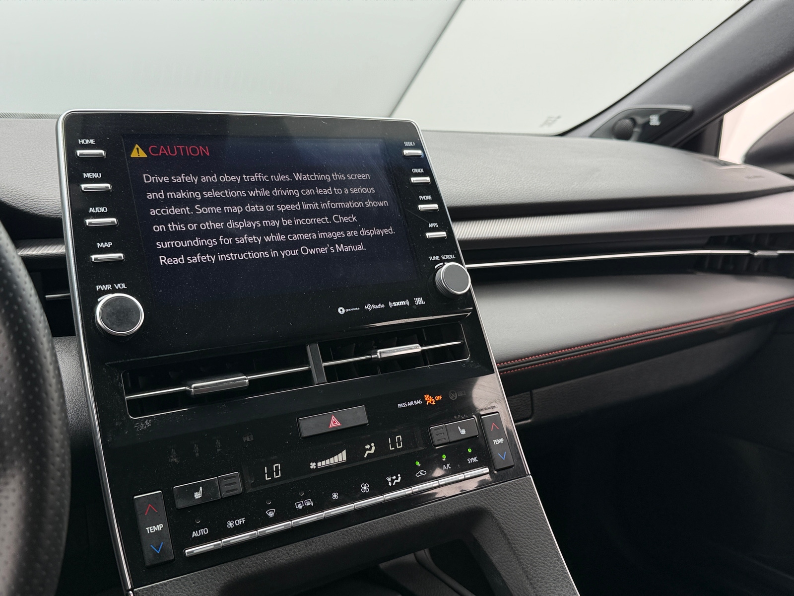 Thumbnail: 2021 Toyota Avalon - 4