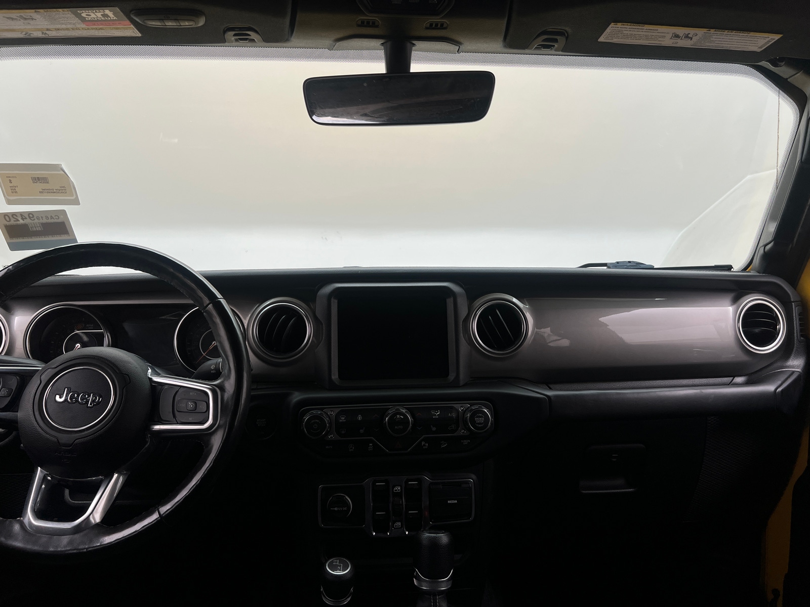 Thumbnail: 2019 Jeep Wrangler - 3