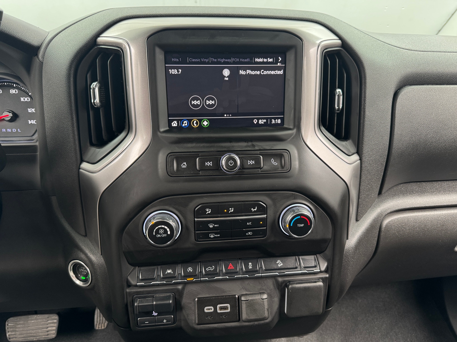 Thumbnail: 2024 Chevrolet Silverado 1500 - 4