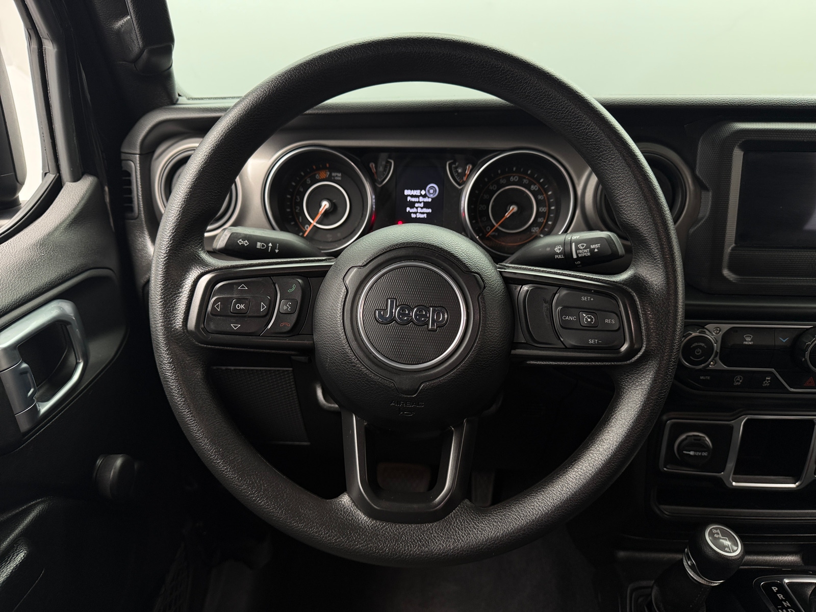 Thumbnail: 2022 Jeep Wrangler - 5