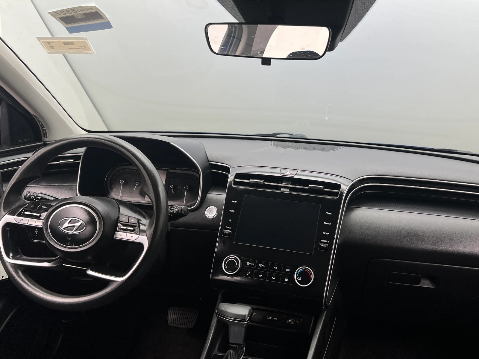 Thumbnail: 2022 Hyundai Tucson - 3