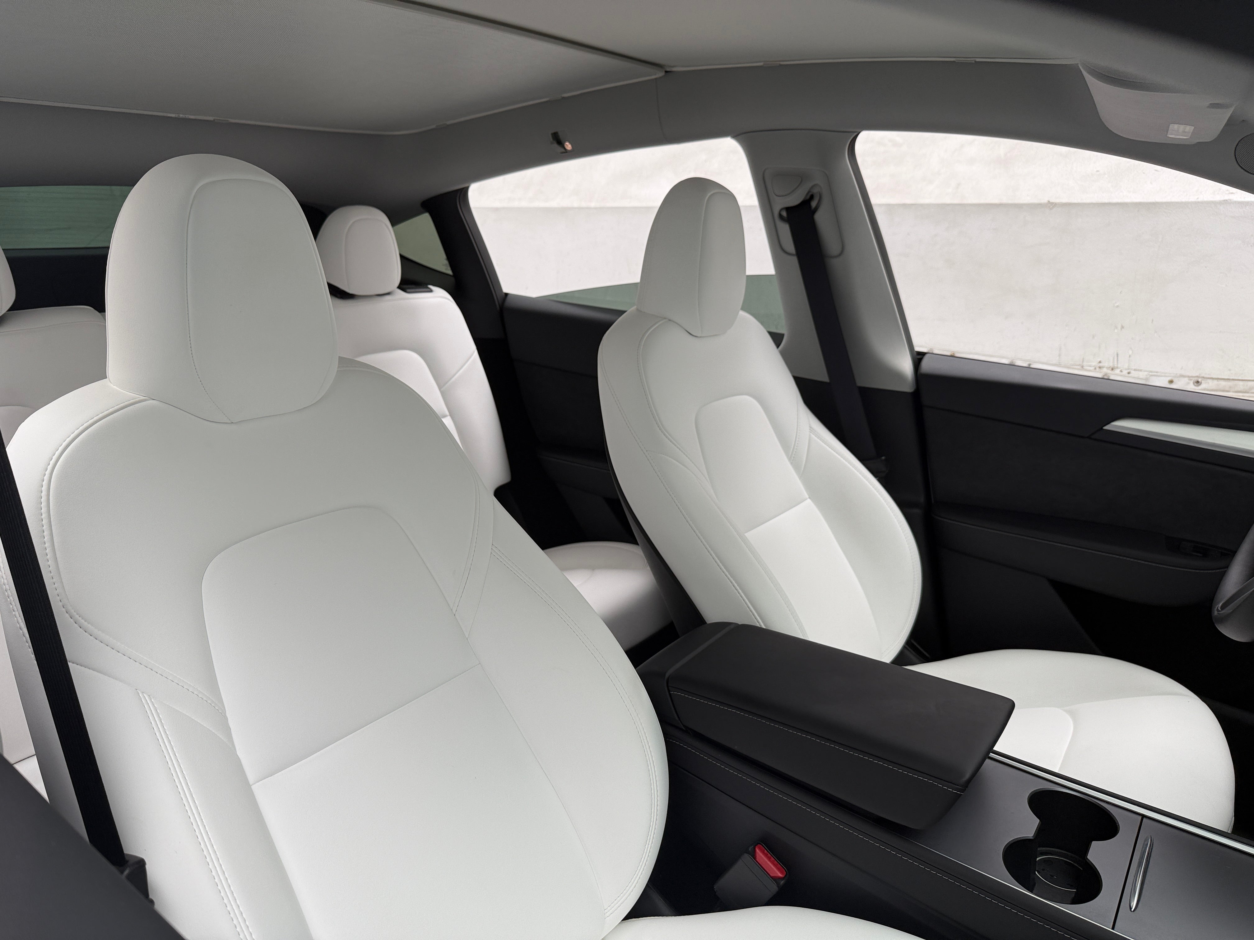 Used 2023 Tesla Model Y Long Range with VIN 7SAYGDEE3PA100986 for sale in Auburn, WA