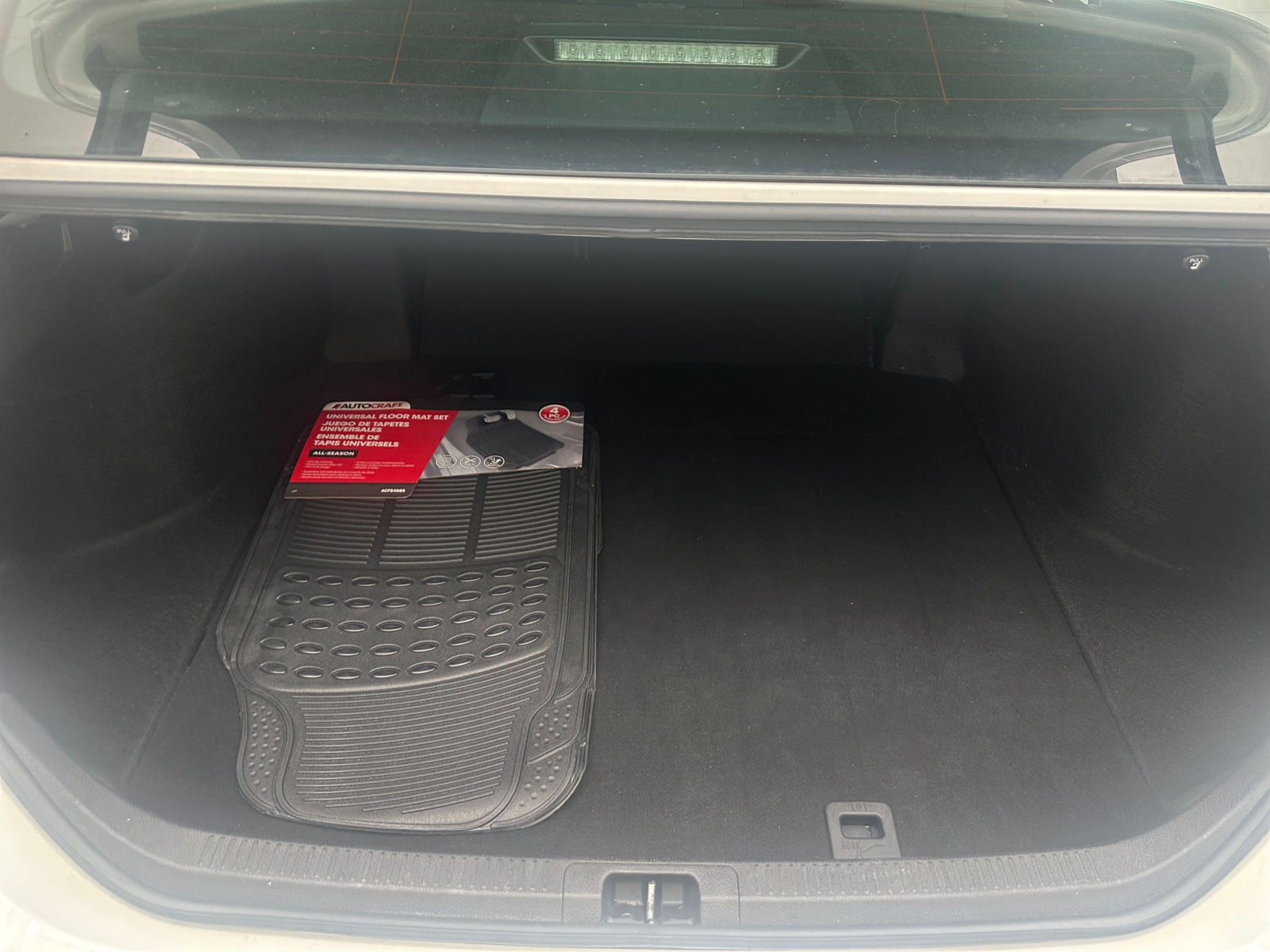 Thumbnail: 2019 Toyota Camry - 7