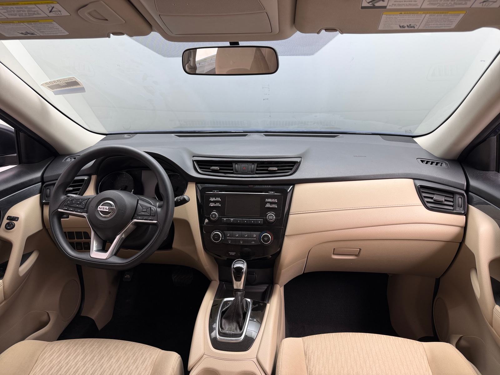 Thumbnail: 2017 Nissan Rogue - 3