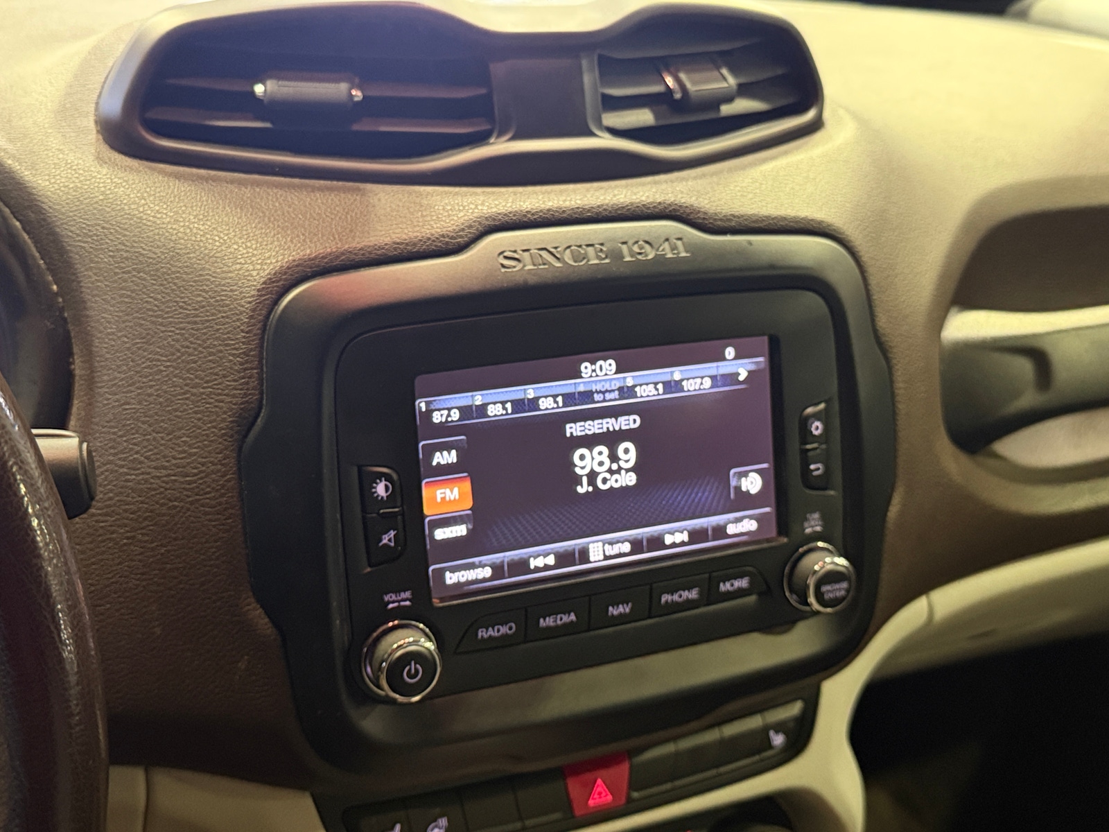 Thumbnail: 2015 Jeep Renegade - 3