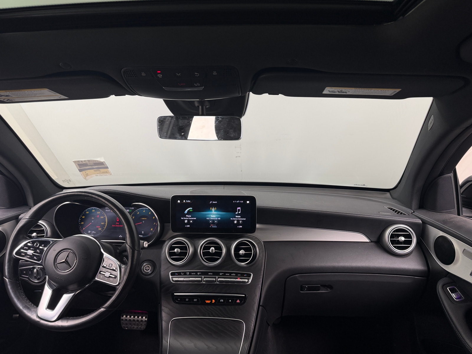 Thumbnail: 2023 Mercedes-Benz GLC - 2
