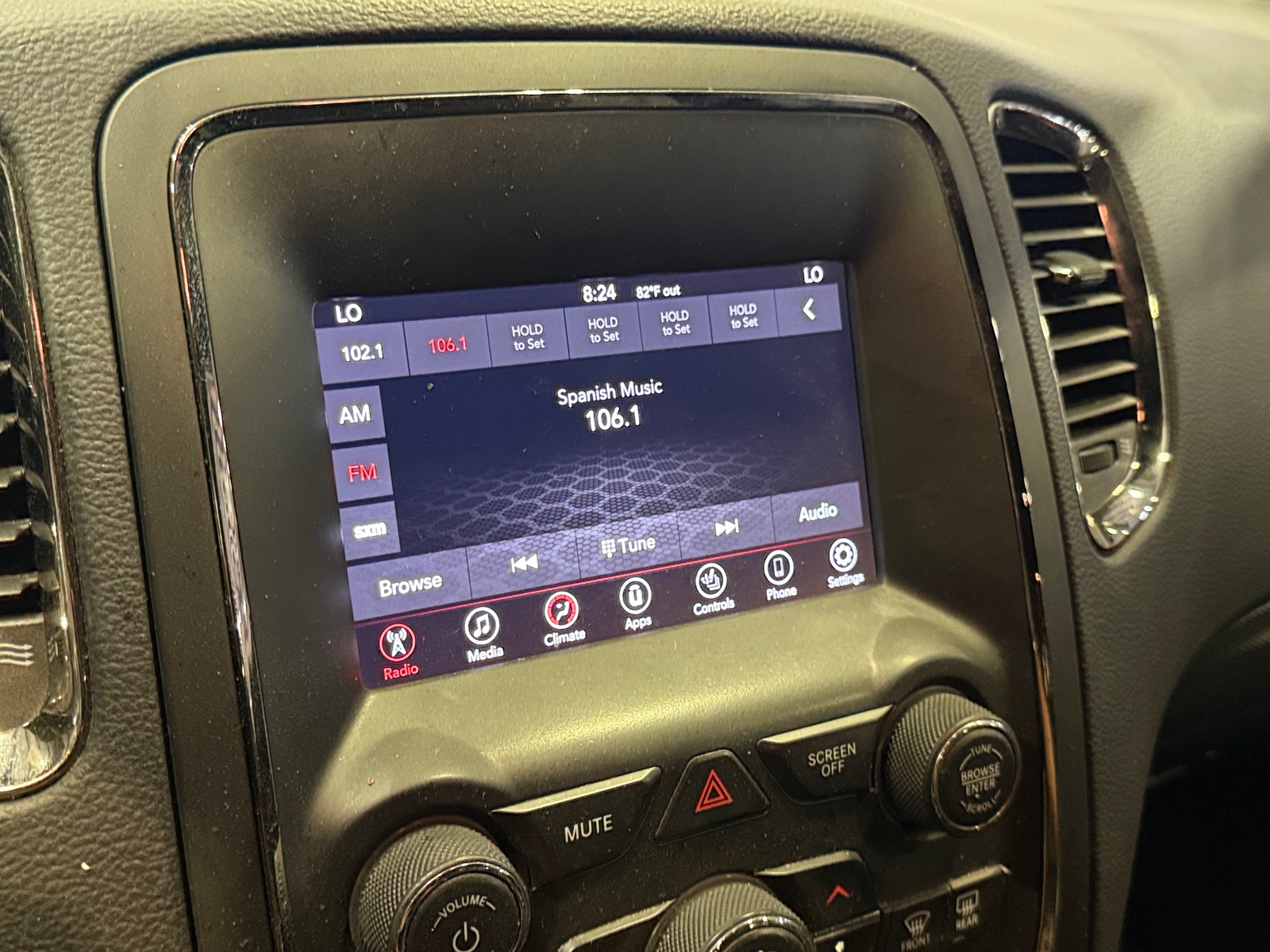 Thumbnail: 2020 Dodge Durango - 3