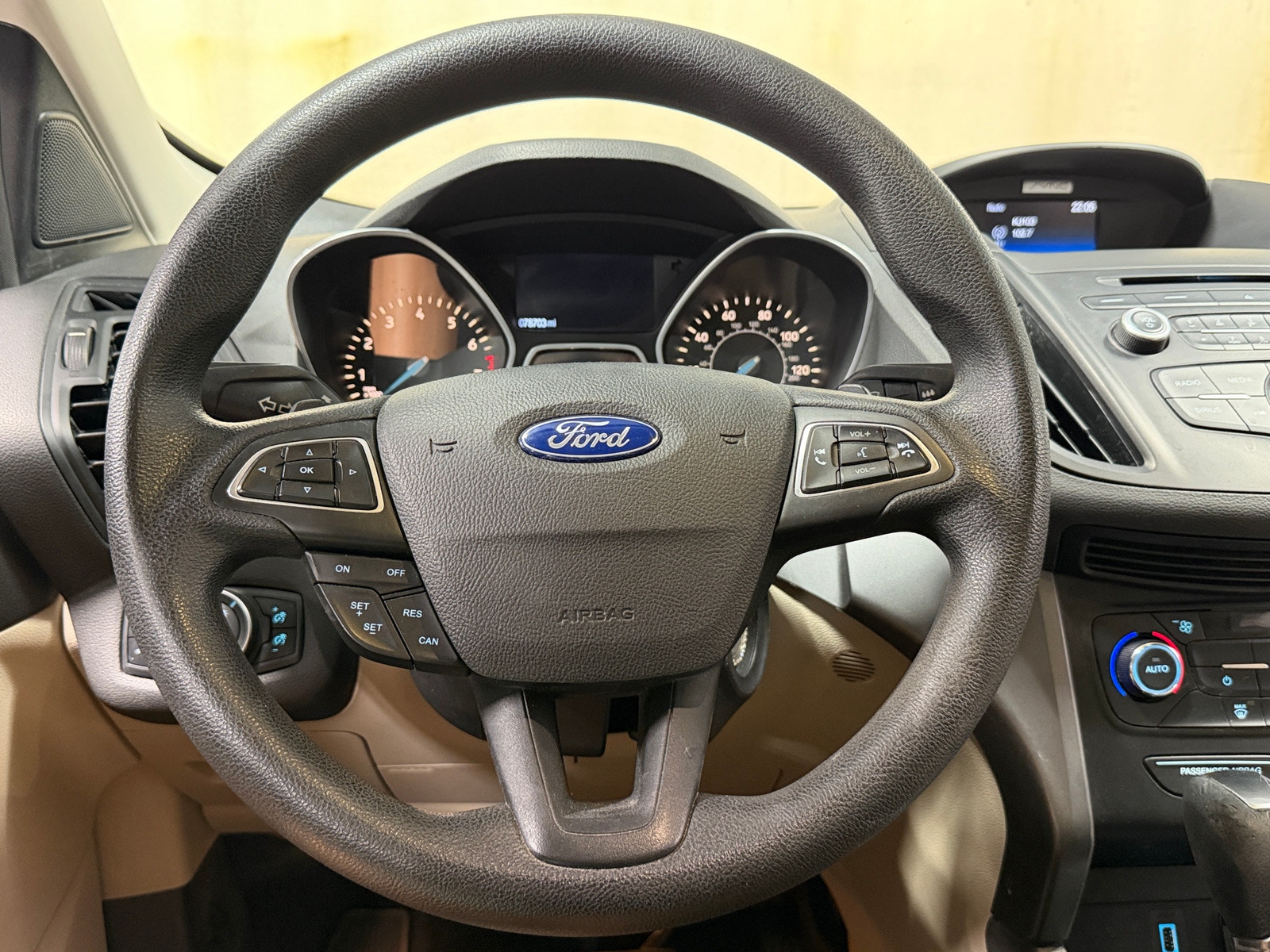 Thumbnail: 2017 Ford Escape - 5