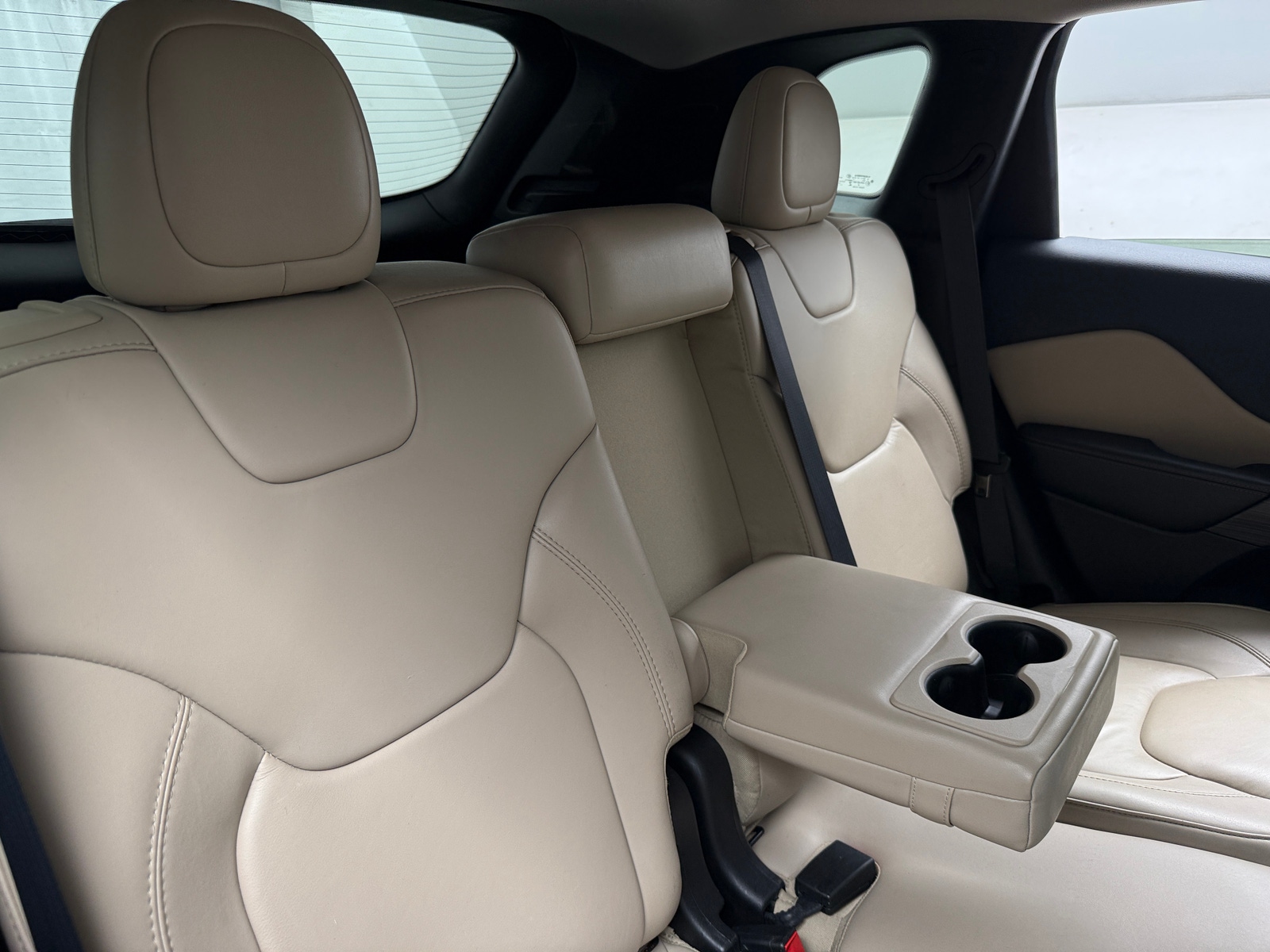Thumbnail: 2016 Jeep Cherokee - 5