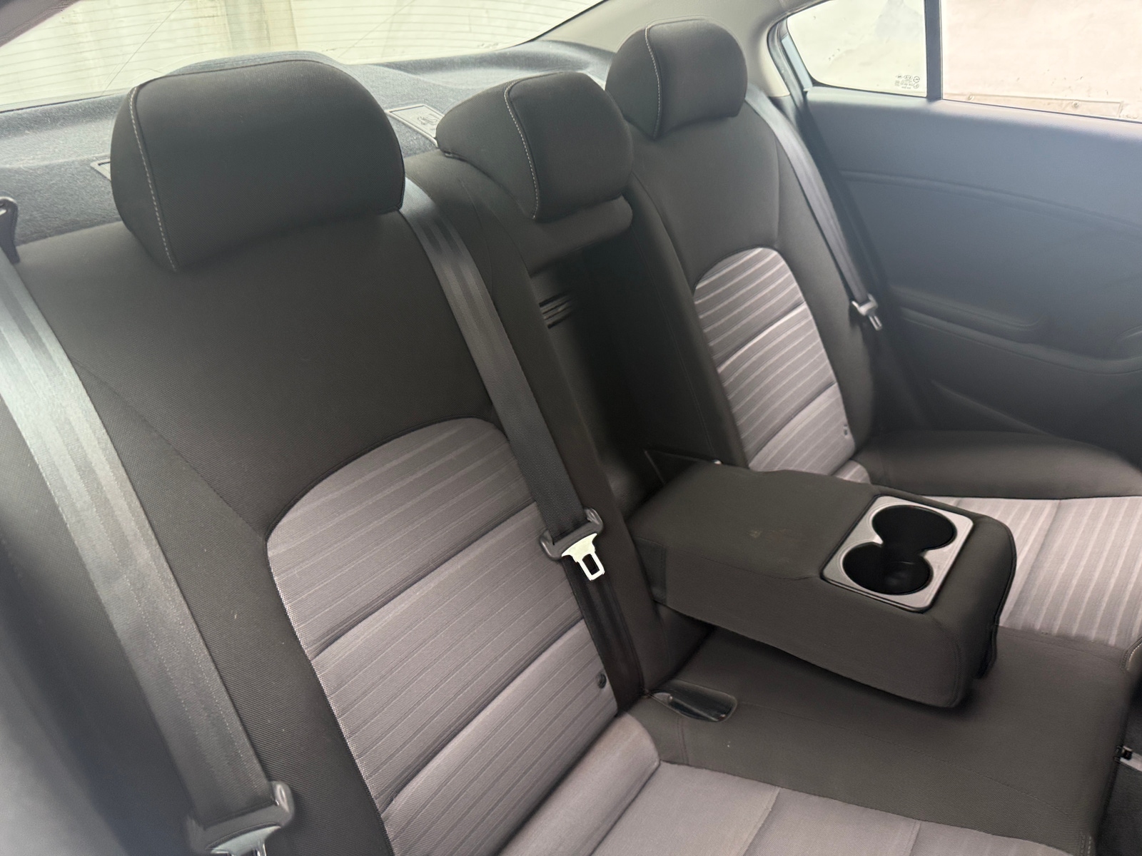 Thumbnail: 2017 Kia Forte - 6