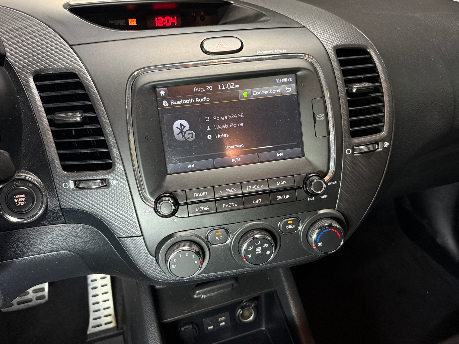 Thumbnail: 2017 Kia Forte - 4